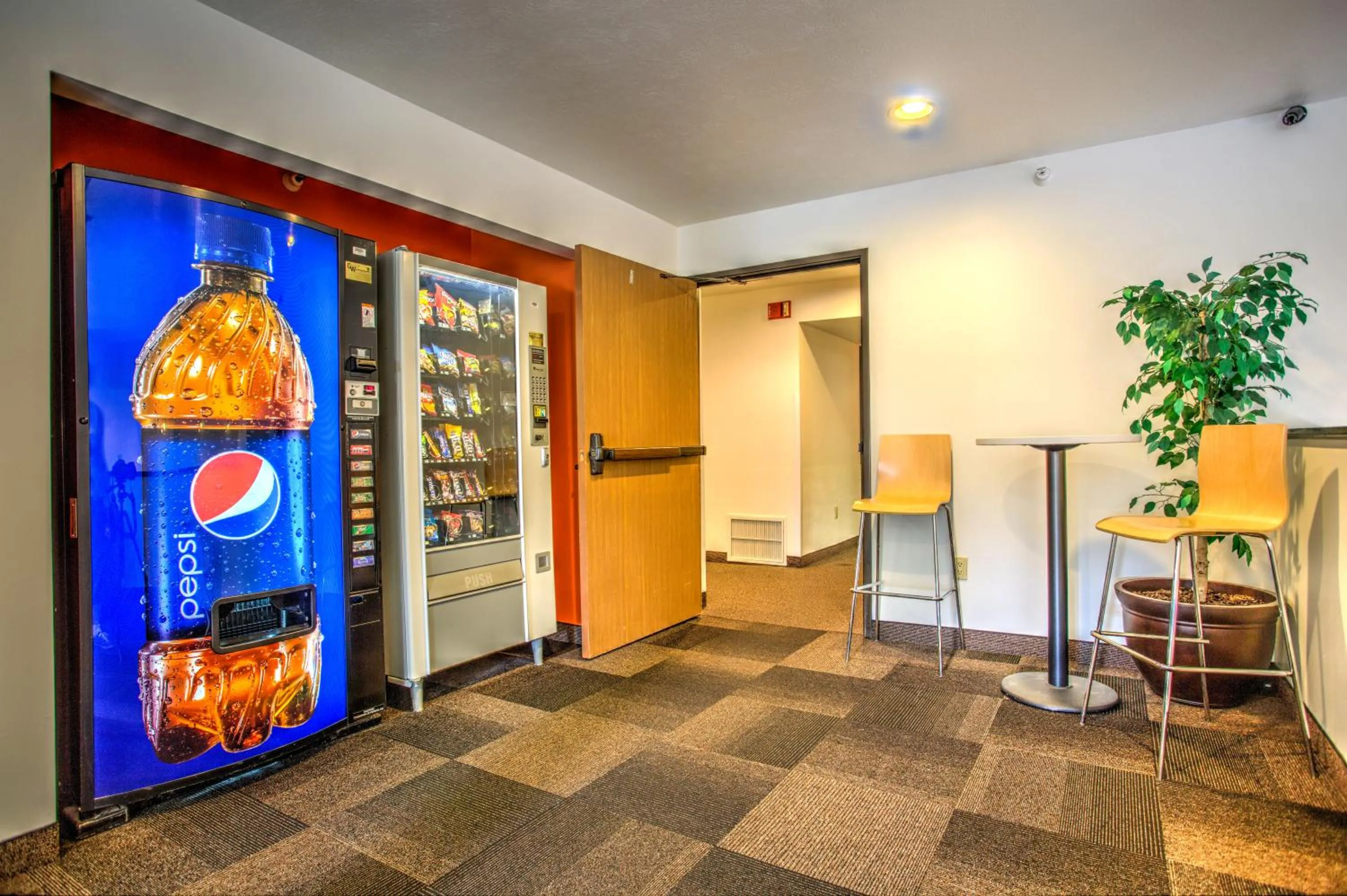 Communal lounge/ TV room in Motel 6-Bozeman, MT