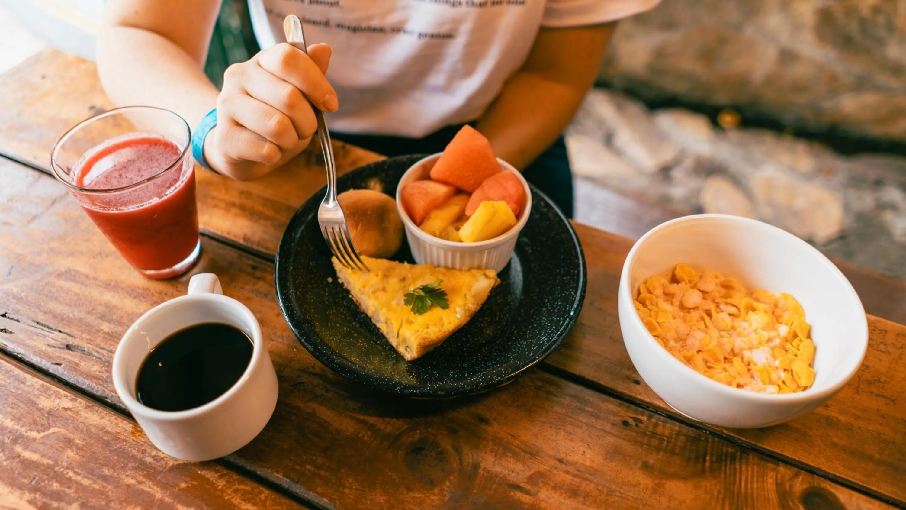 Breakfast in Viajero Hostel Cali & Salsa School