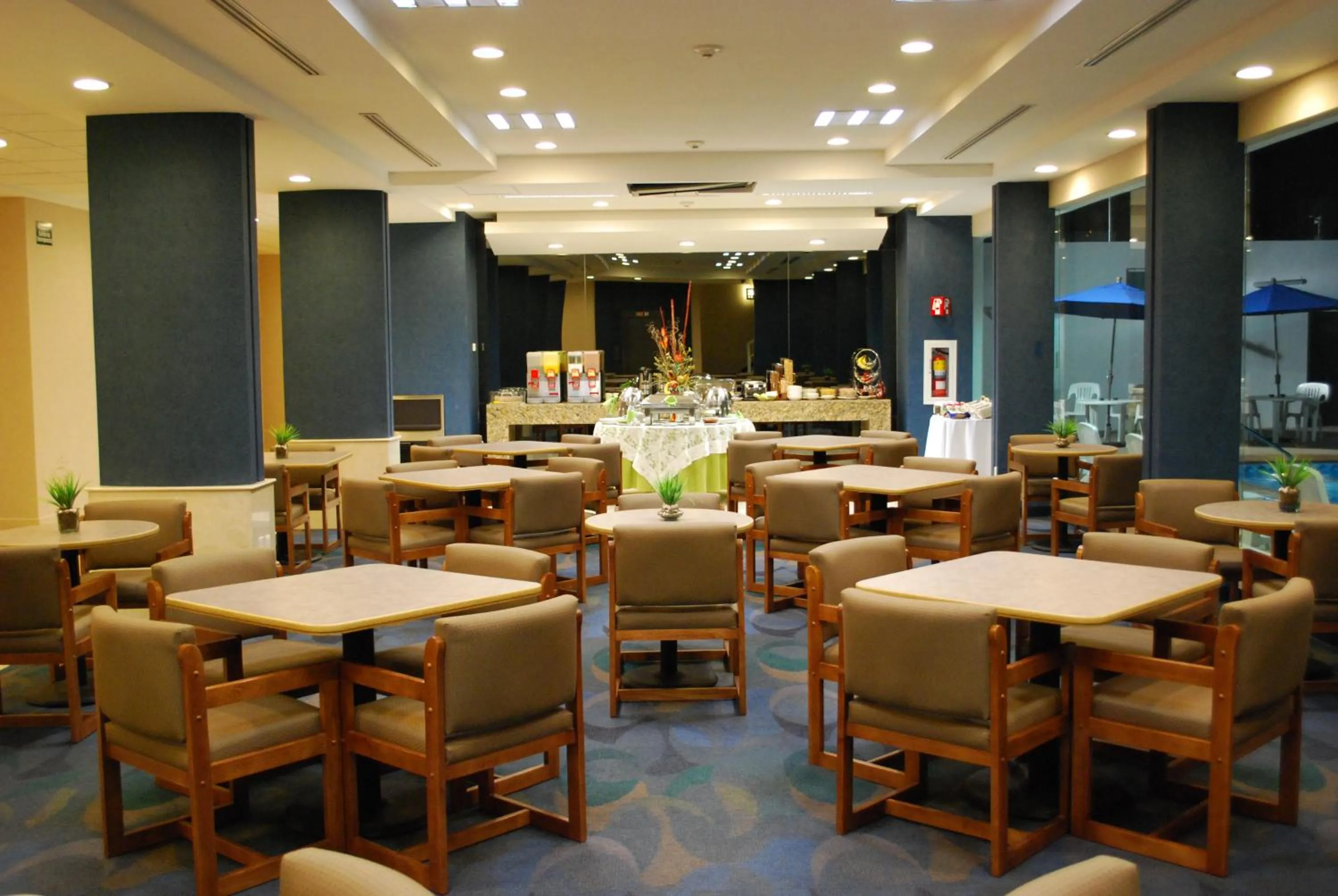 Restaurant/places to eat in Rio Vista Inn Business High Class Hotel Poza Rica