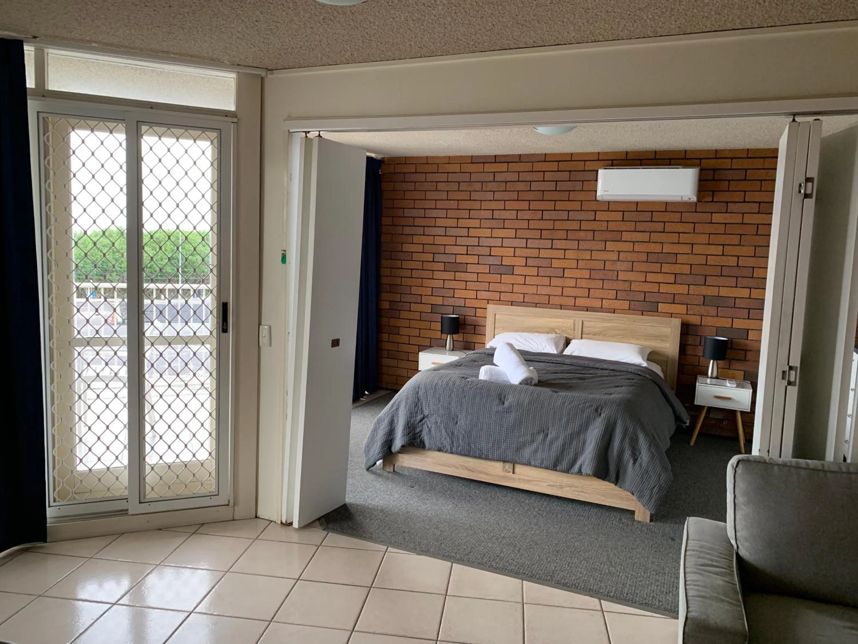 Bed in Northpoint Holiday Apartments