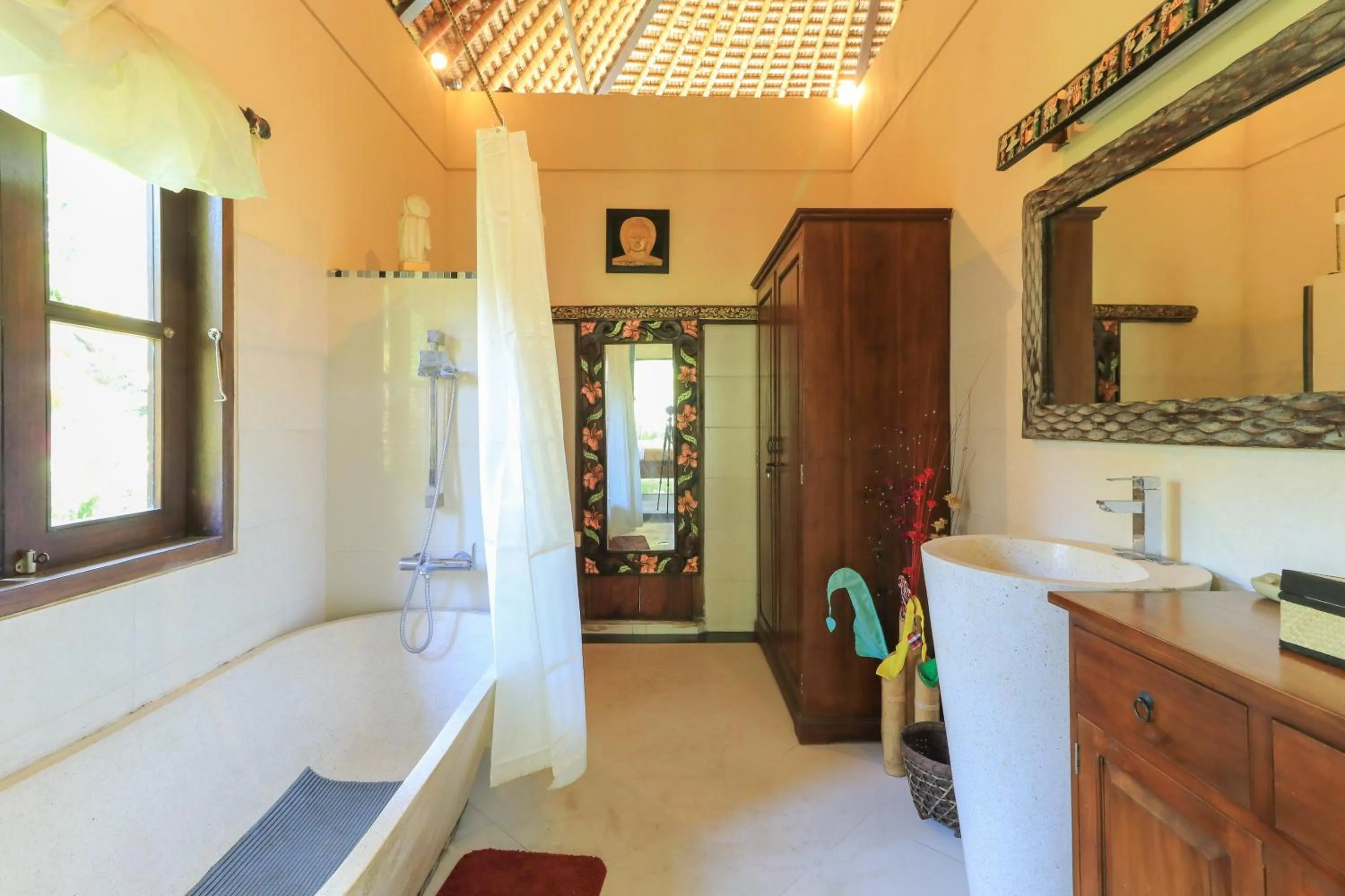 Bathroom in Ubud Chez Nyoman