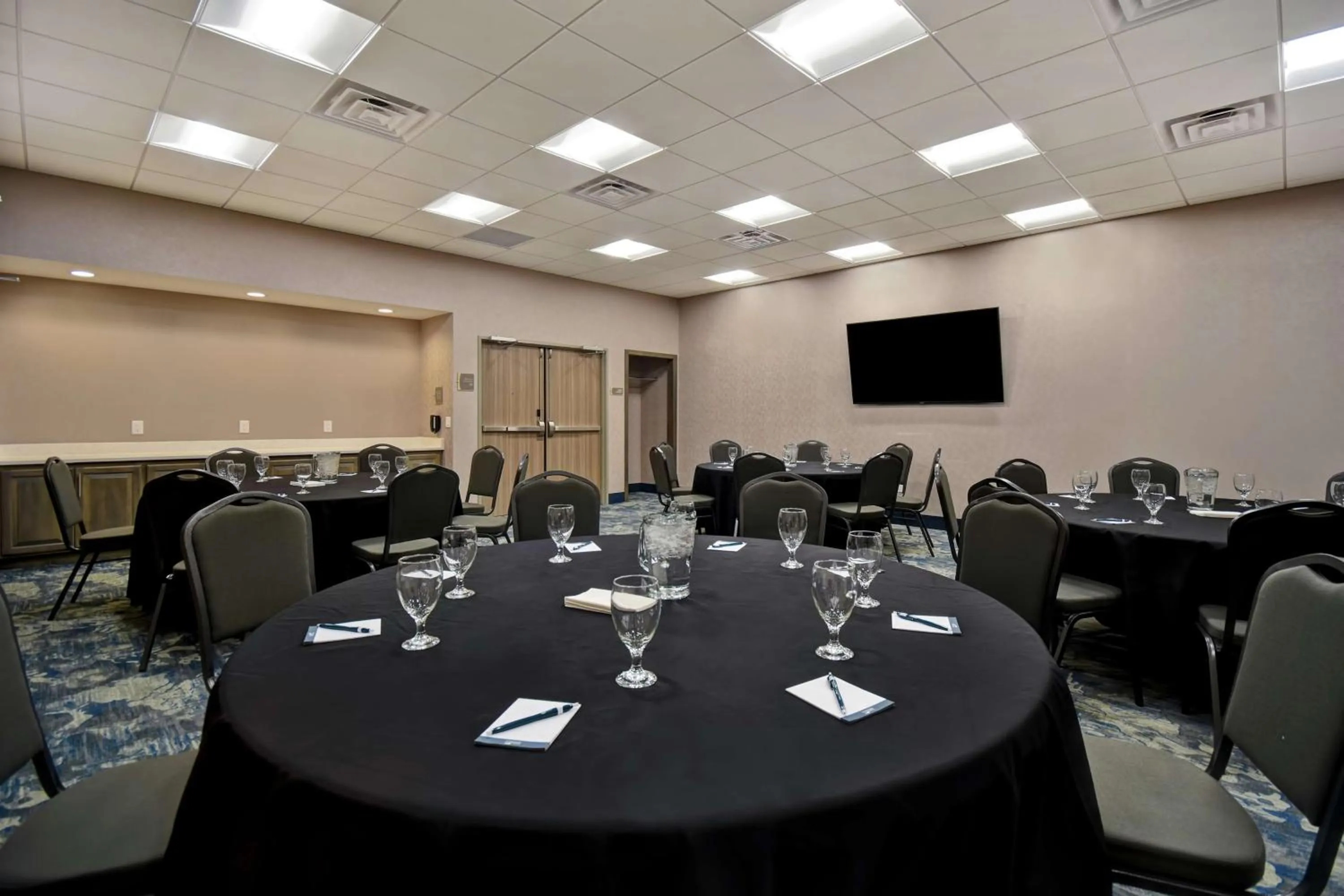 Meeting/conference room in Homewood Suites By Hilton Orange New Haven
