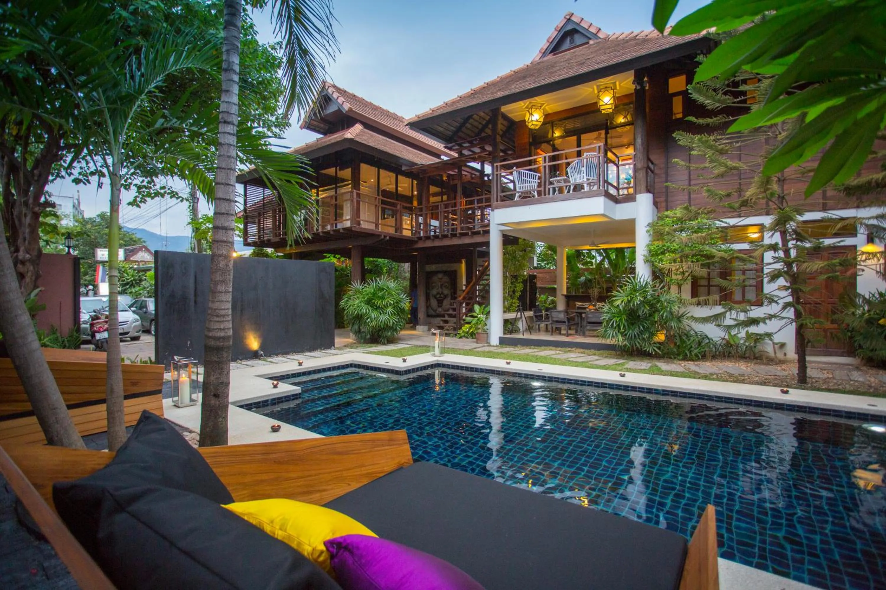Swimming pool in Tolani Northgate Villa Chiang Mai