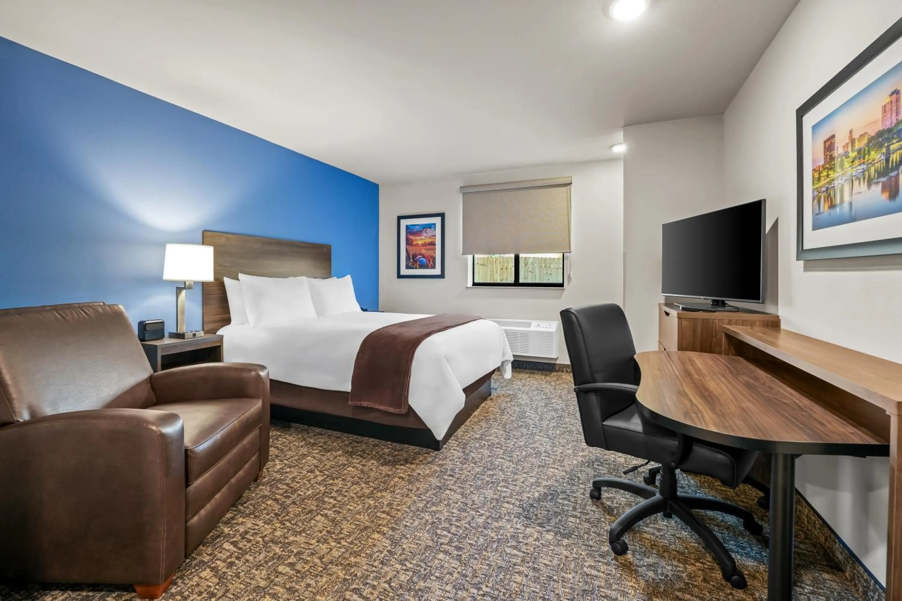 Bed in My Place Hotel-Indianapolis Airport/Plainfield, IN