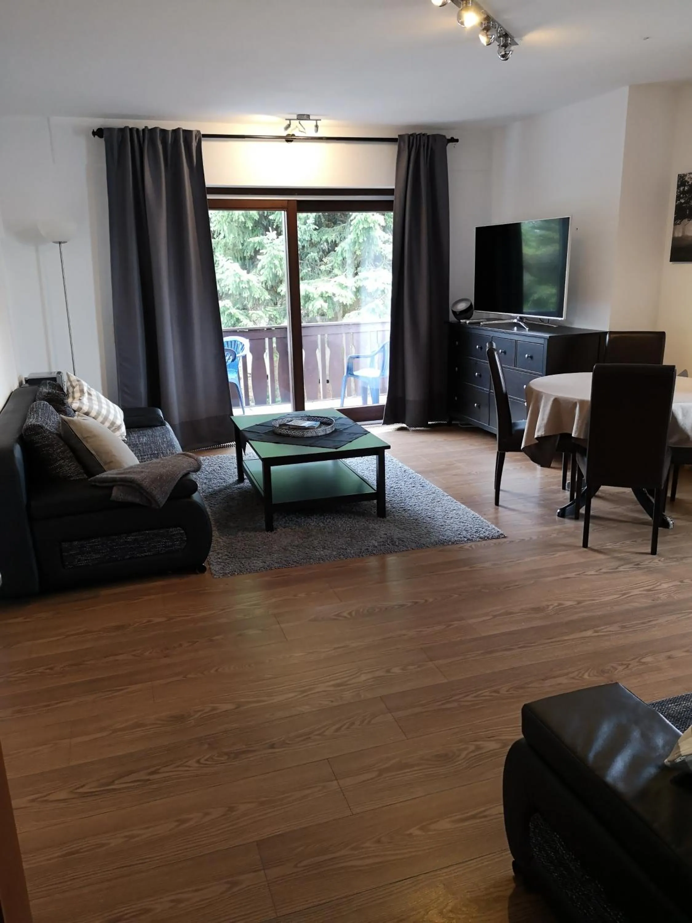 TV and multimedia in Hotel Clemens