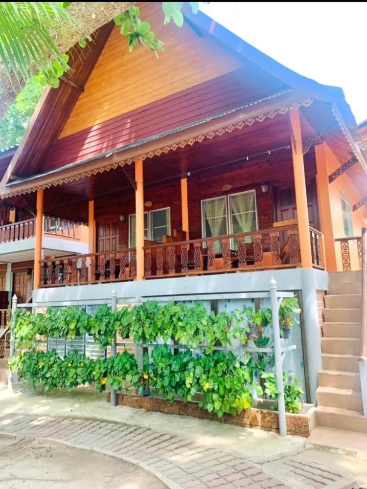 Koh Tao Tropicana Resort