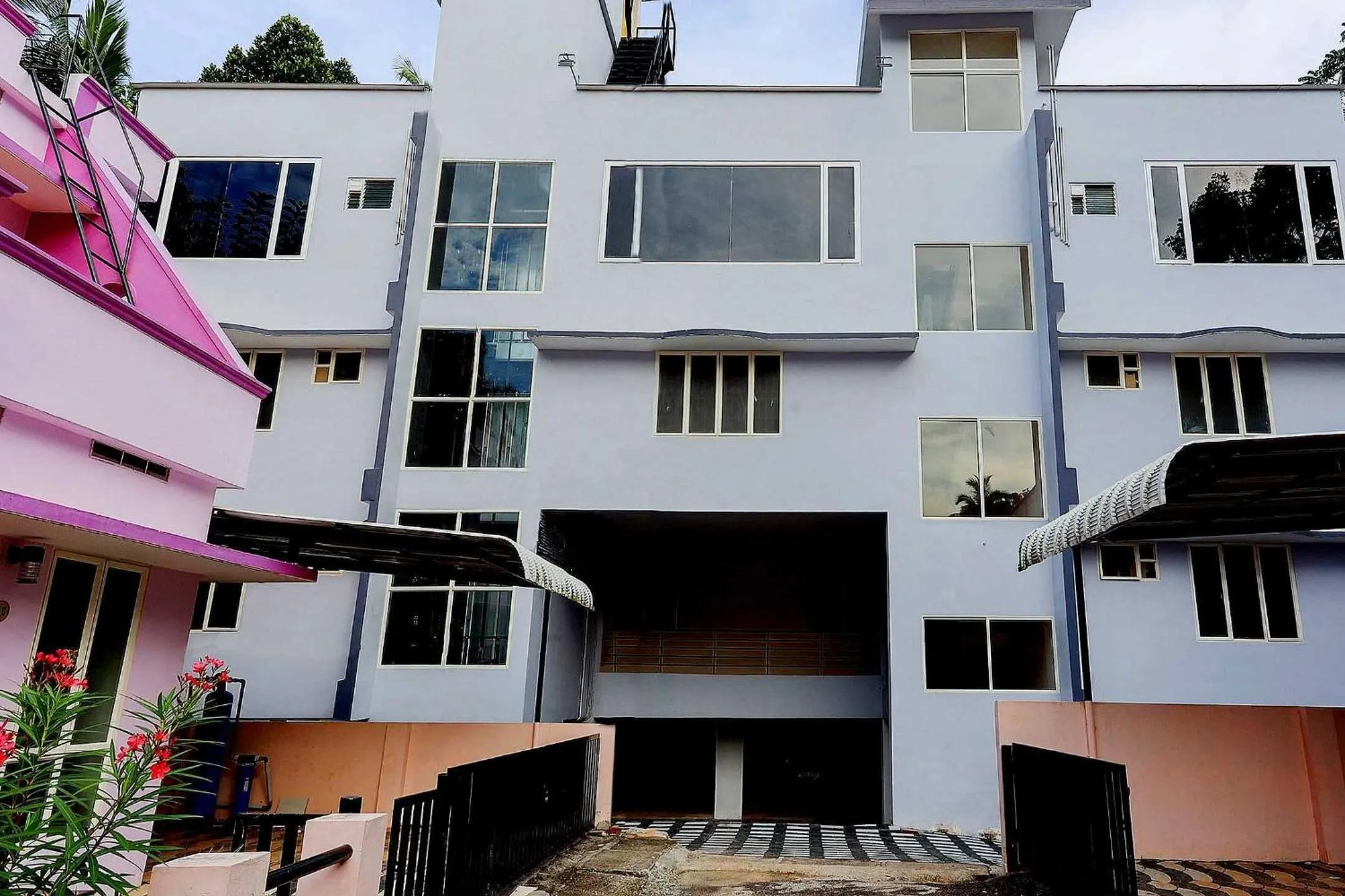 Facade/entrance in Collection O Companion Leisure Homes