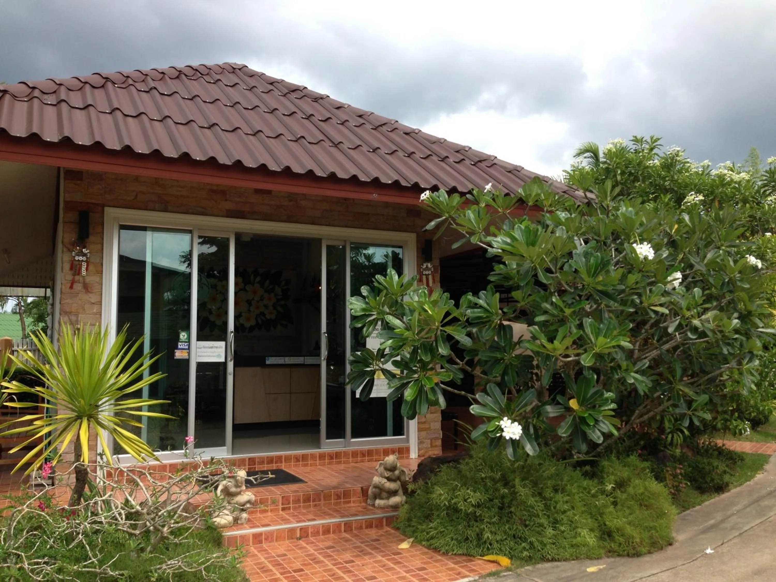 Facade/entrance in Palm Sweet Resort