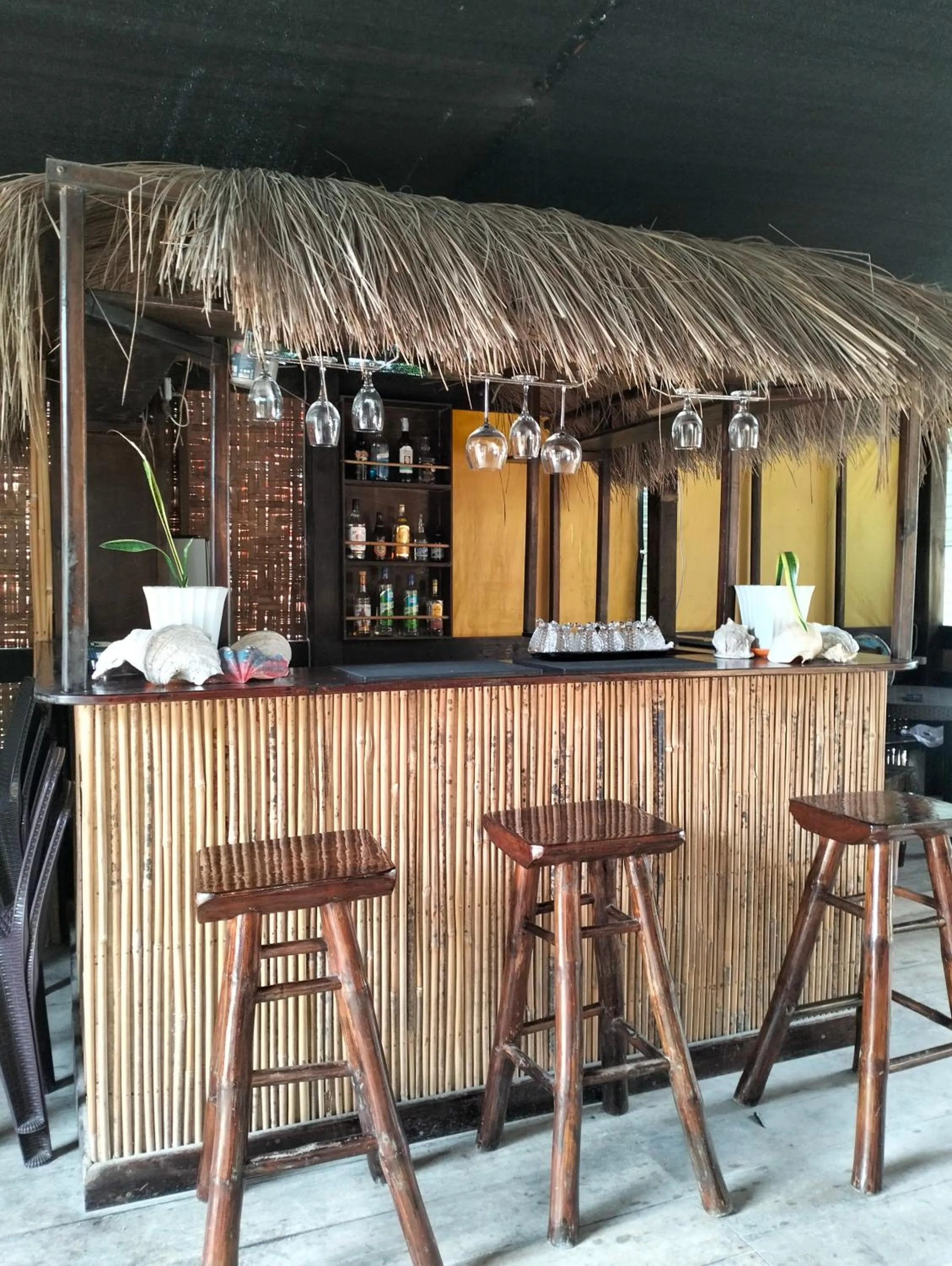 Eddie`s Beach Resort Siargao