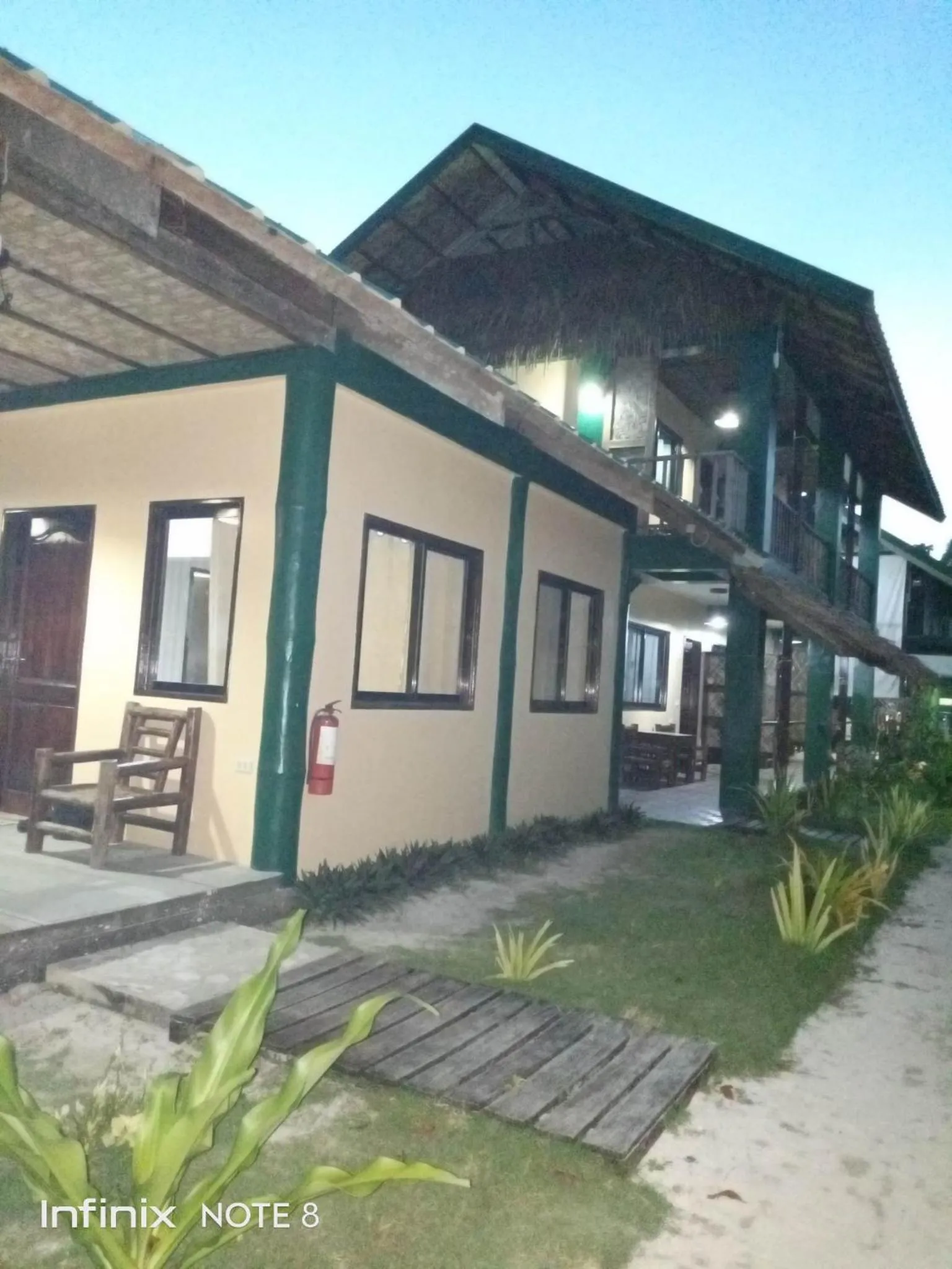 Eddie`s Beach Resort Siargao