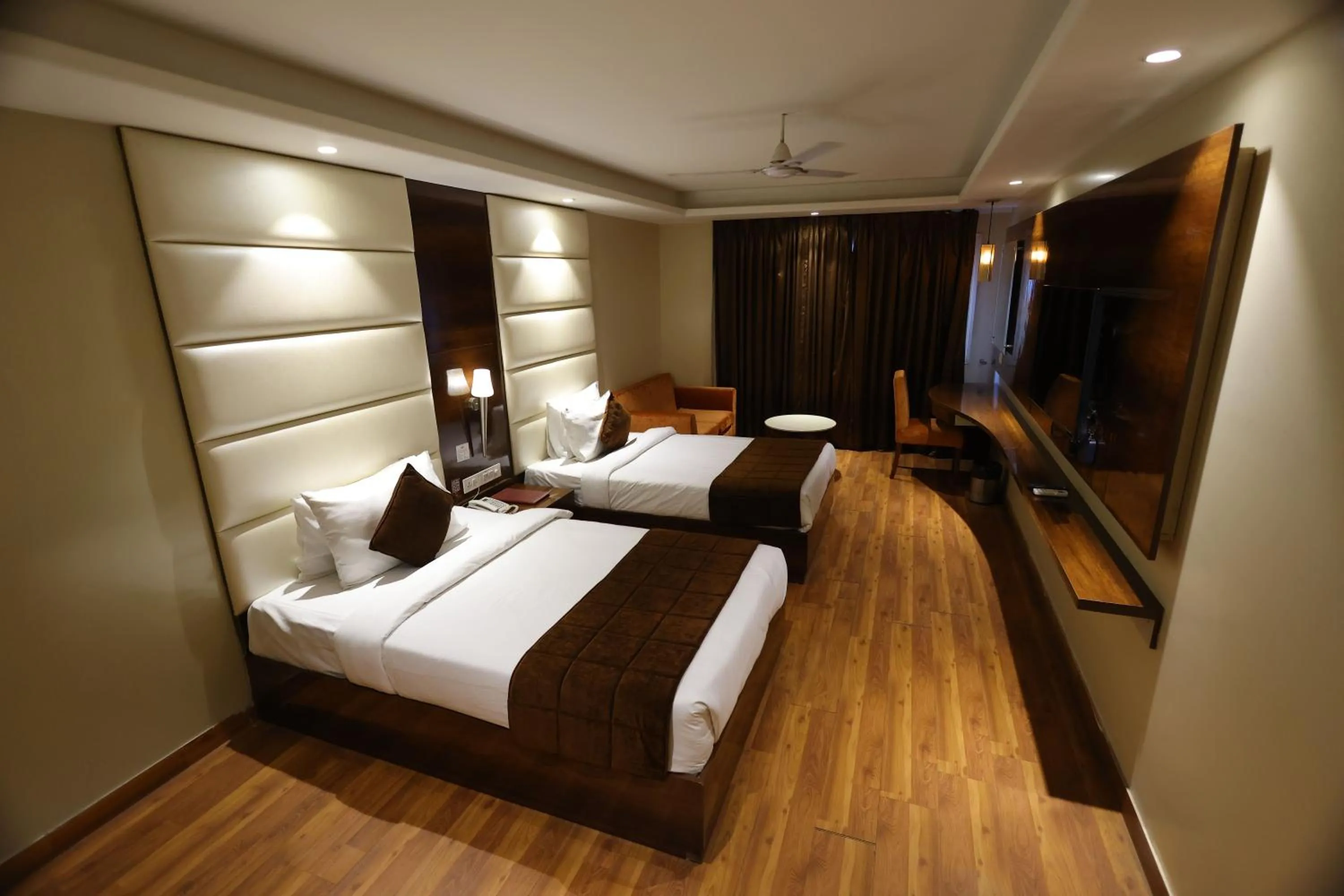 Deluxe Double or Twin Room - single occupancy in Hotel Ramhan Aerocity
