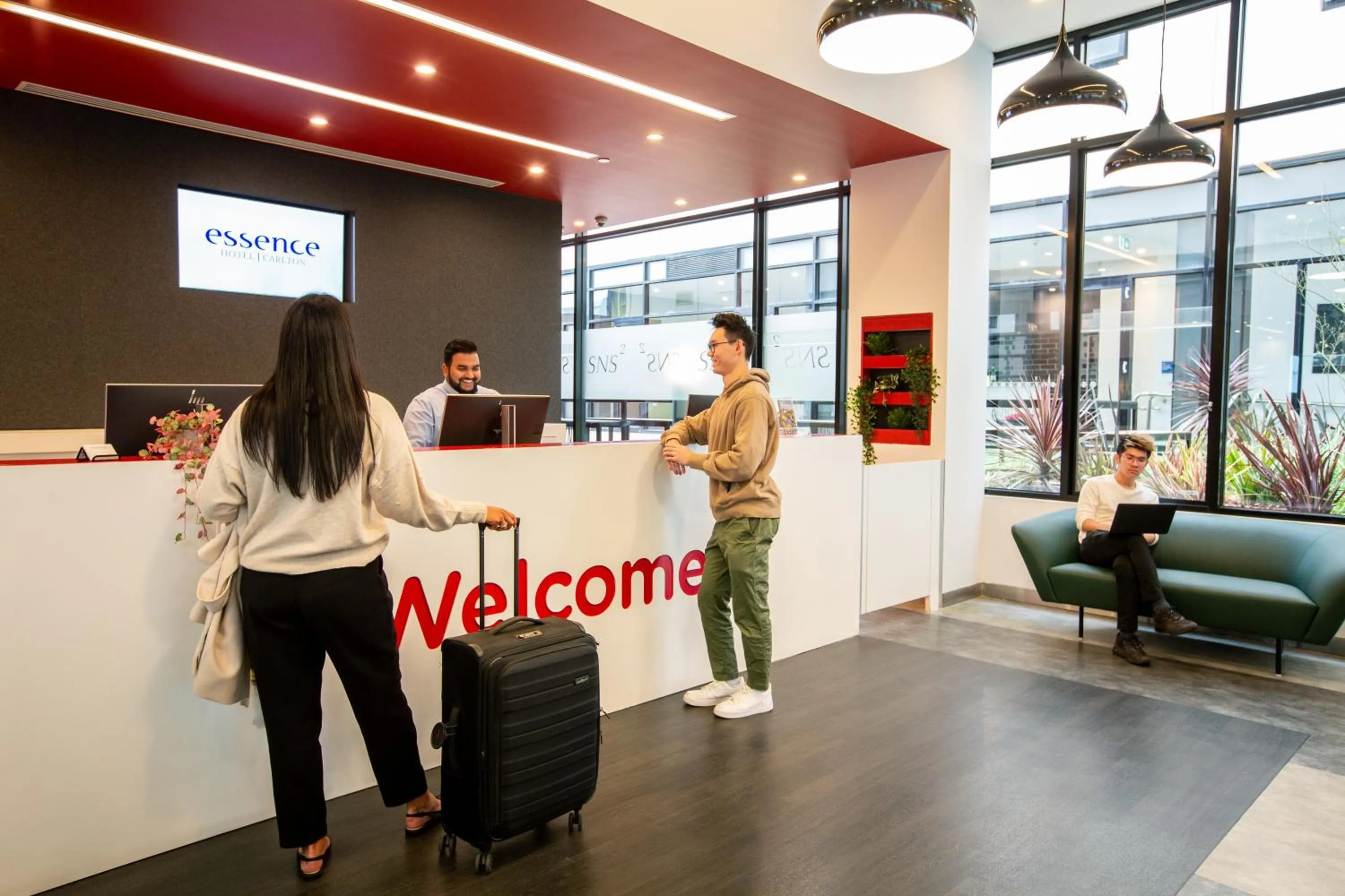 Lobby or reception in Essence Hotel Carlton
