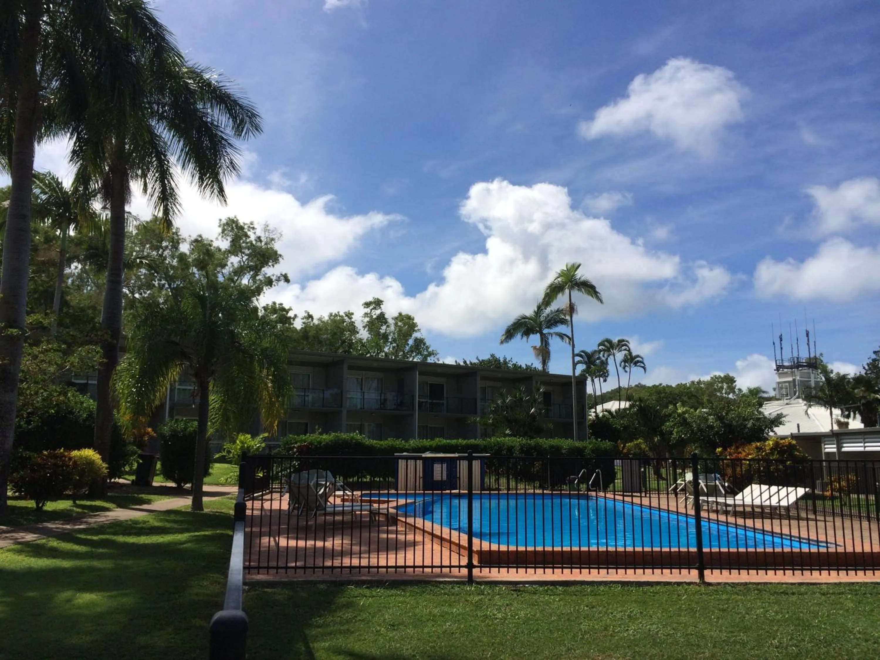 Area and facilities in Arcadia Village Motel