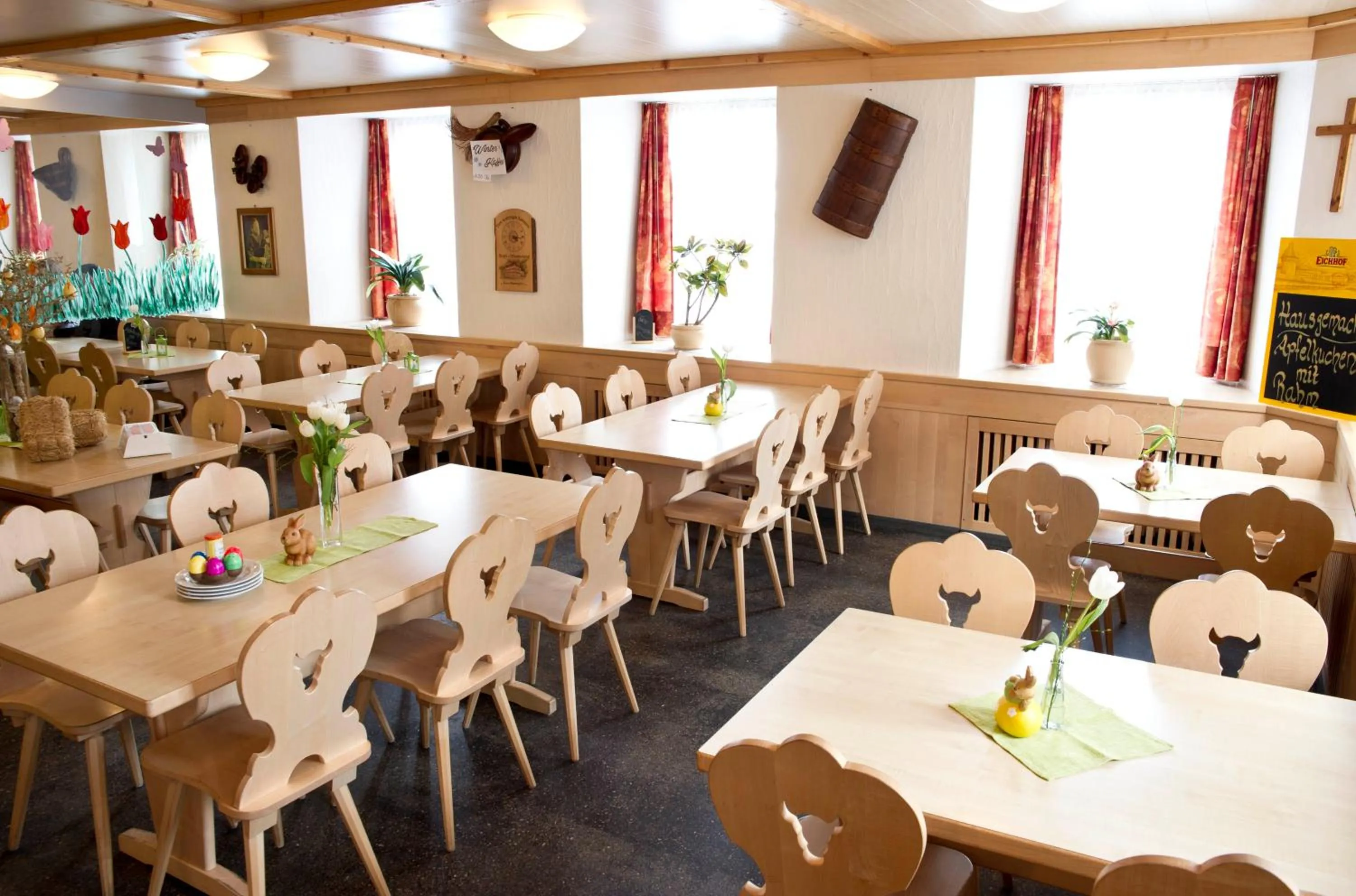 Restaurant/places to eat in Hotel Alpina