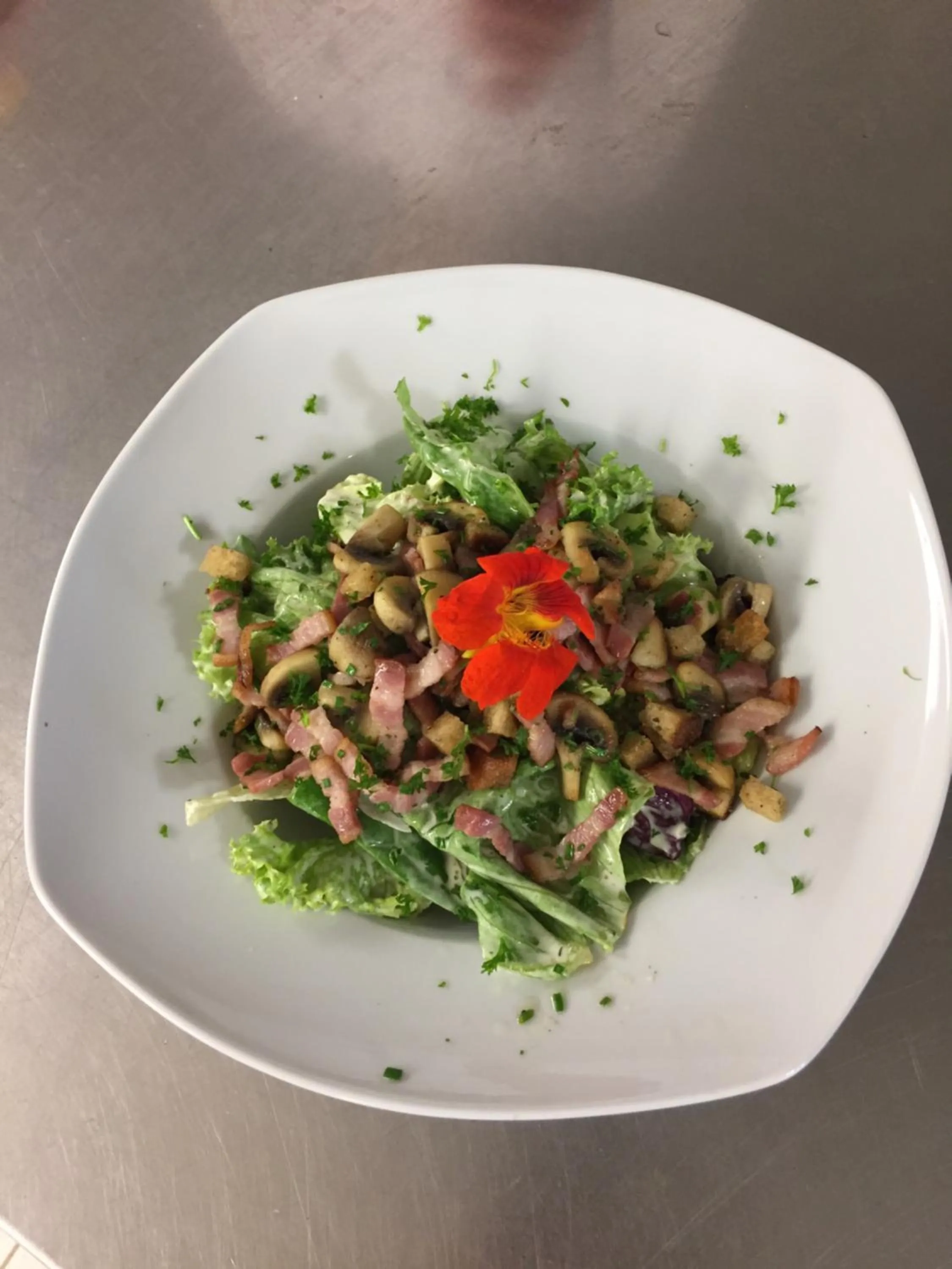 Food and drinks in Hotel Alpina