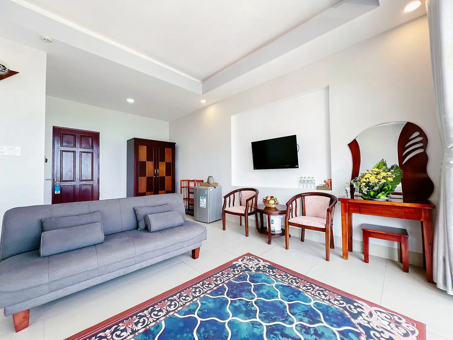 Communal lounge/ TV room in Sand Beach Resort