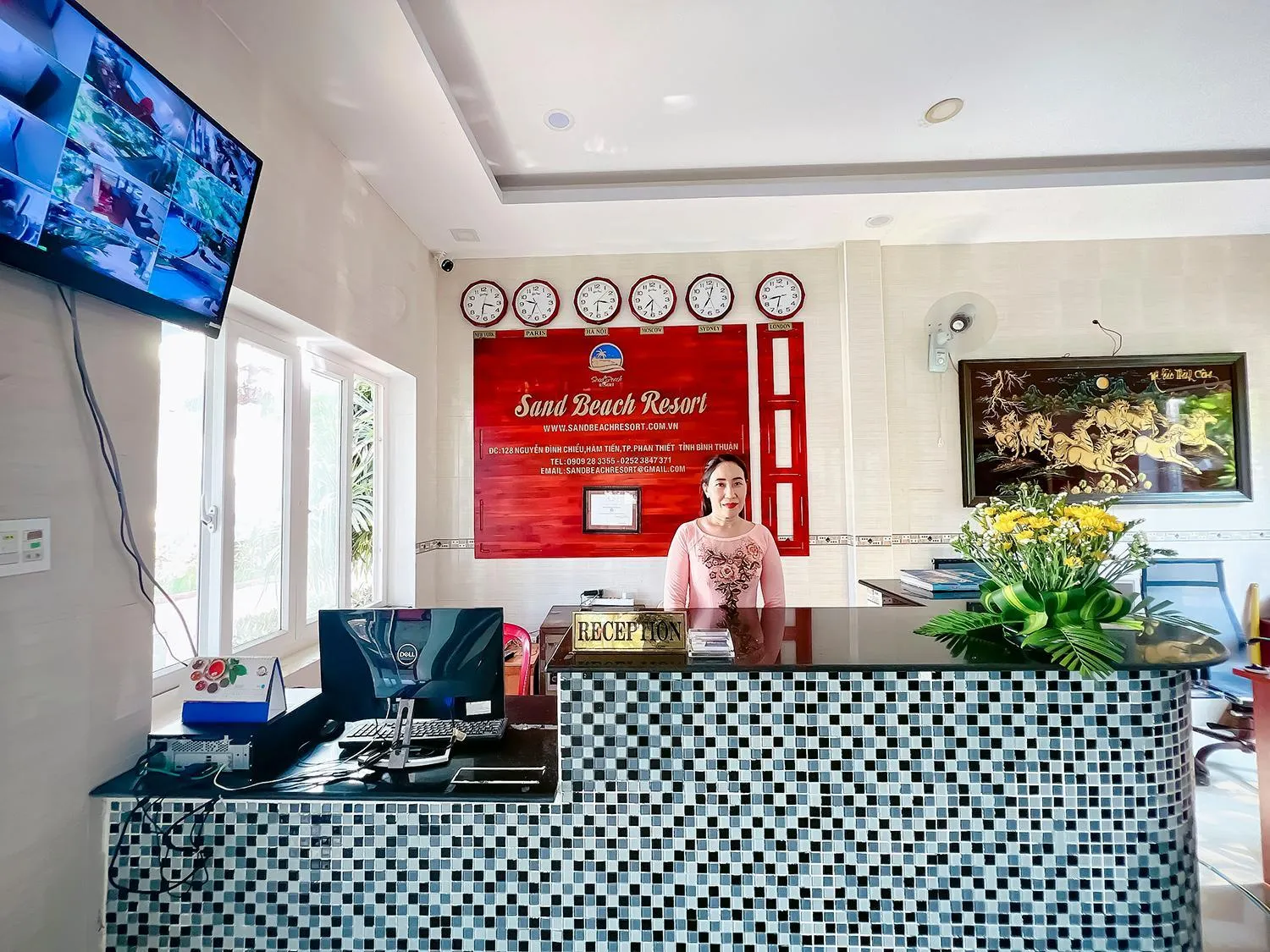 Communal lounge/ TV room in Sand Beach Resort