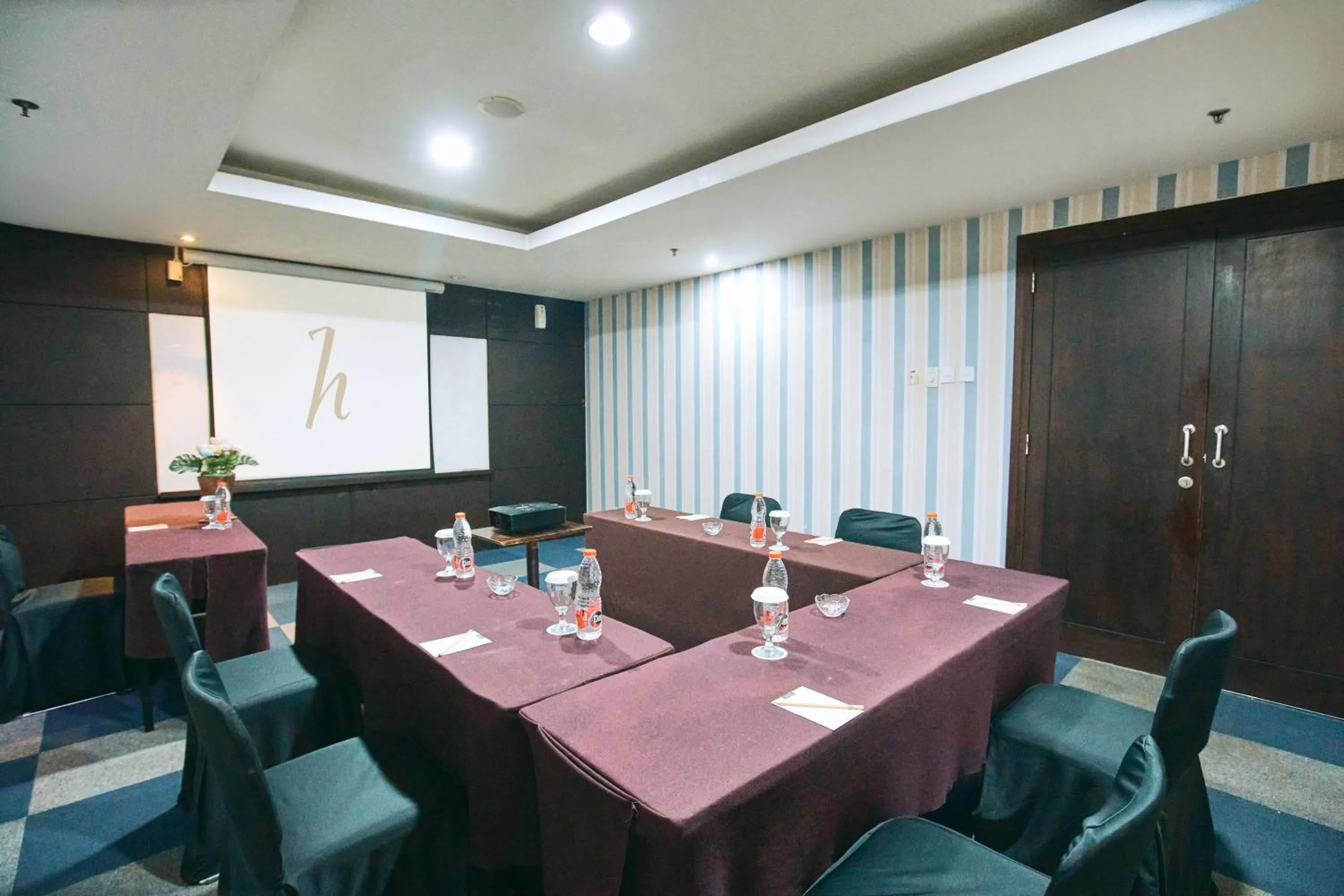 Hotel Balairung Jakarta