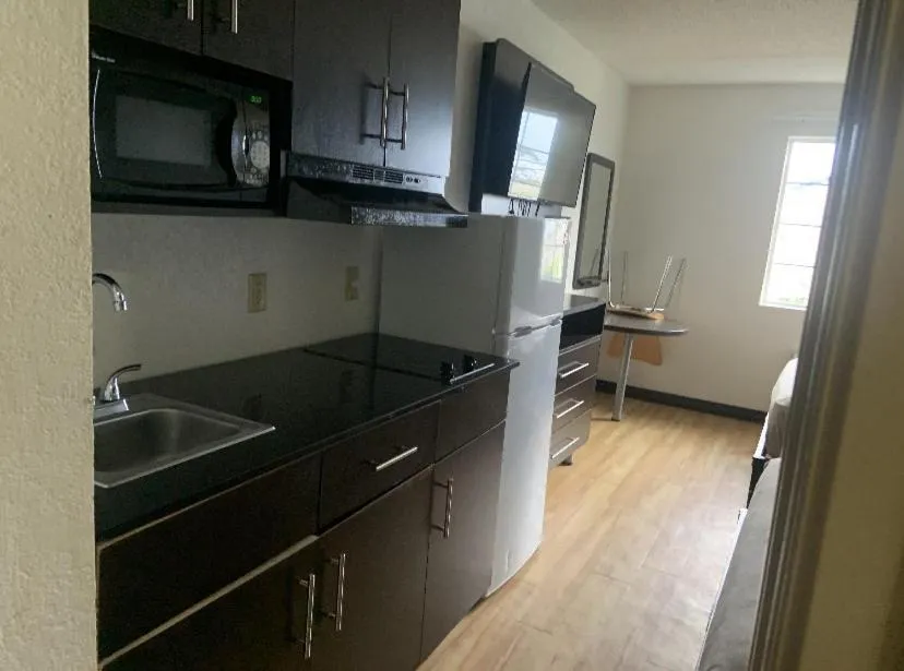 Kitchen or kitchenette in Extended Stay Pensacola