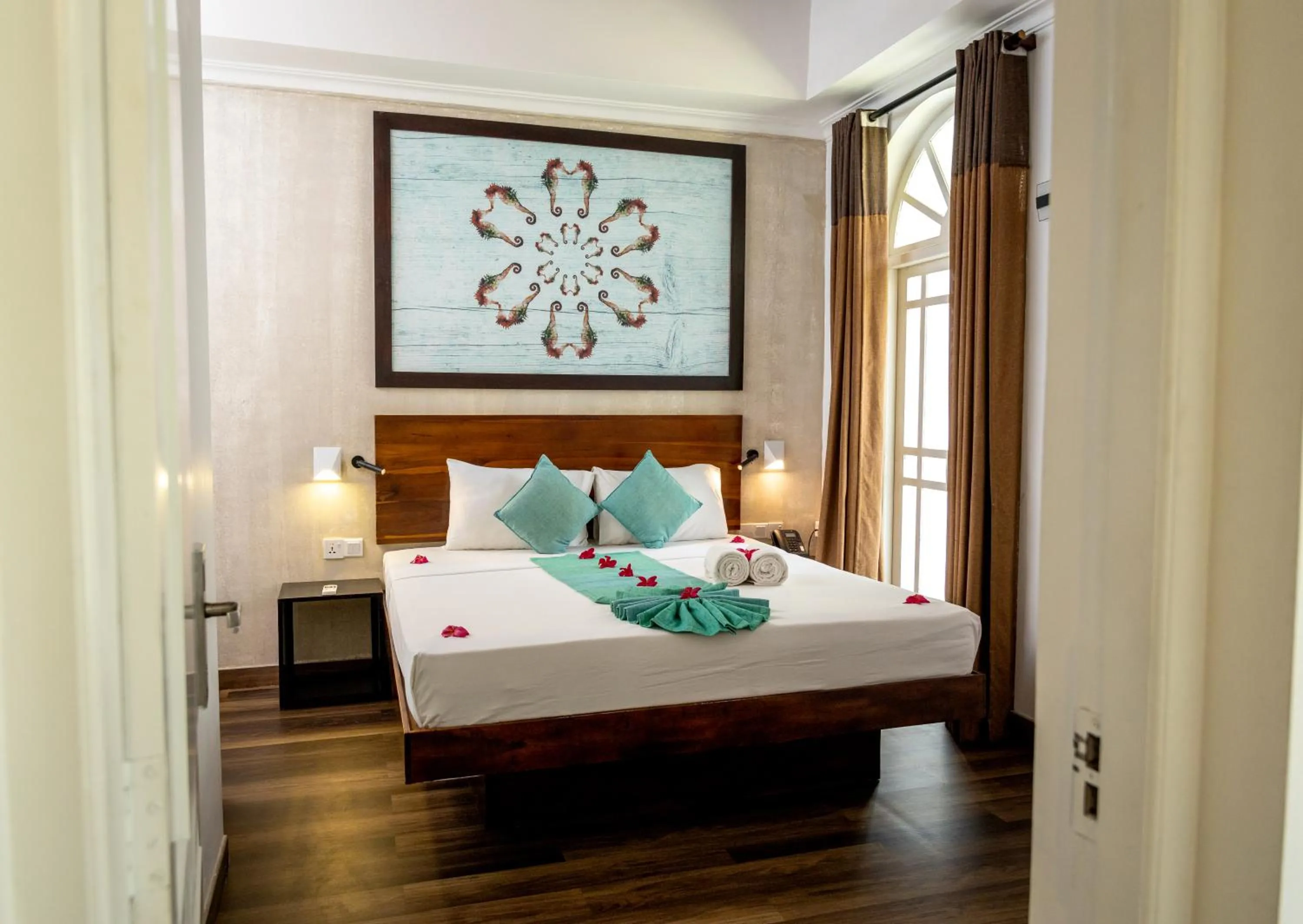 Bedroom, Bed in Seahorse Hotel & Spa