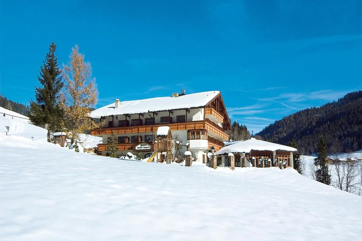 Facade/entrance in Hotel-Gasthof Nutzkaser