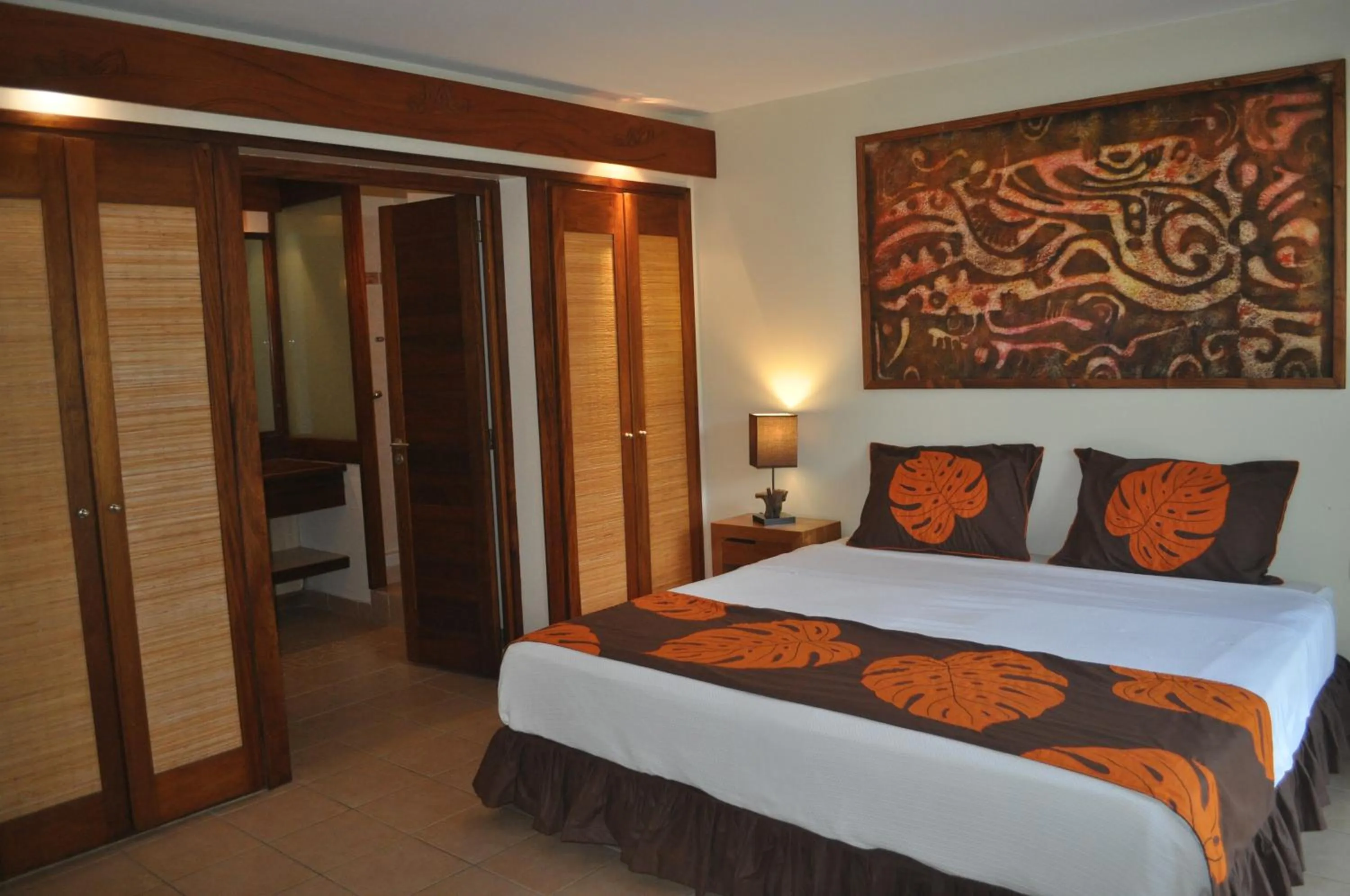 Photo of the whole room, Bed in ROYAL BORA BORA