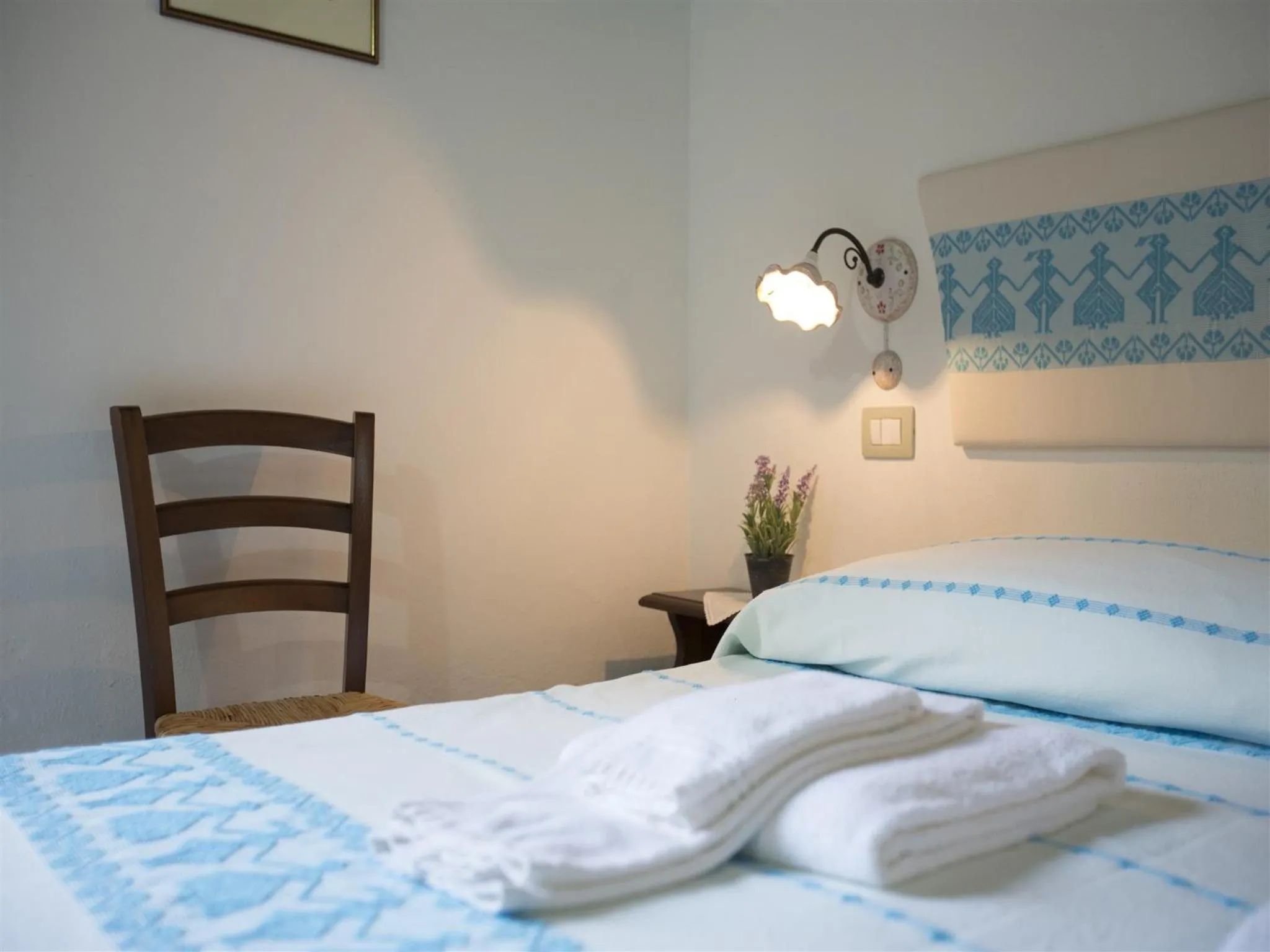 Bedroom in Country House S'Ozzastru