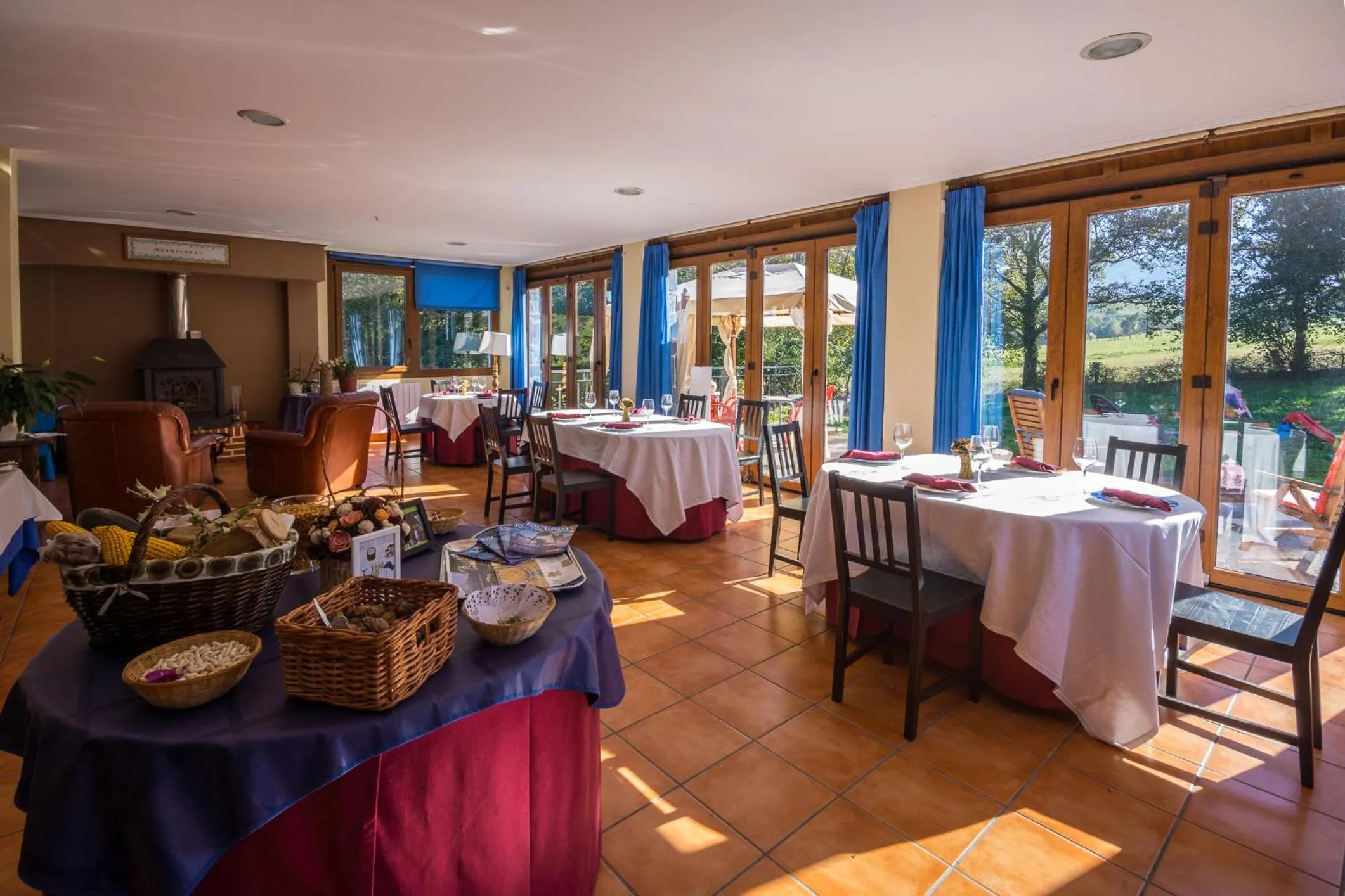 Restaurant/places to eat in Mendi Alai