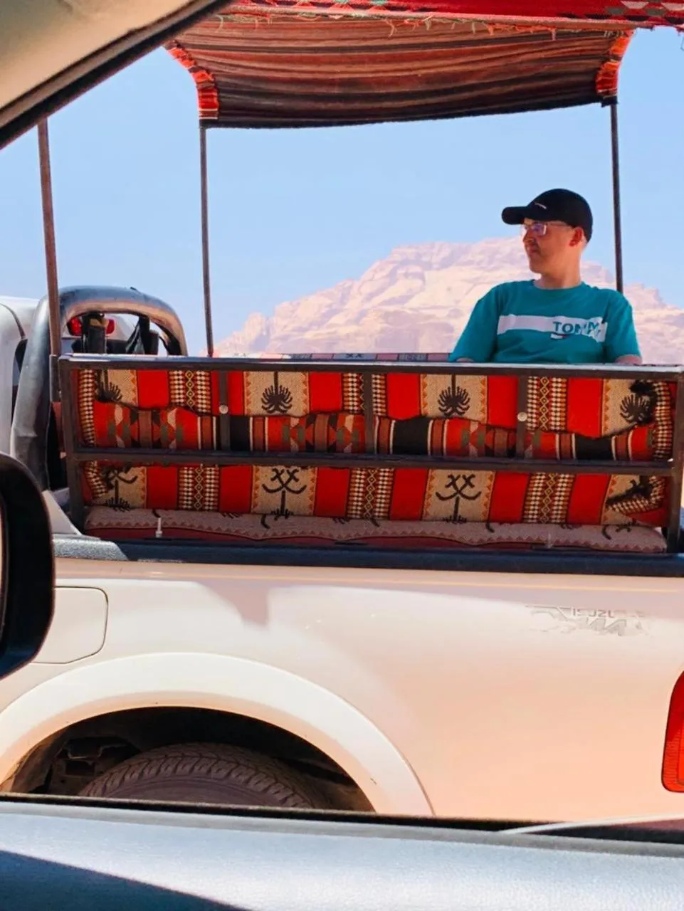 Traditions of Wadi Rum camp & jeep tour