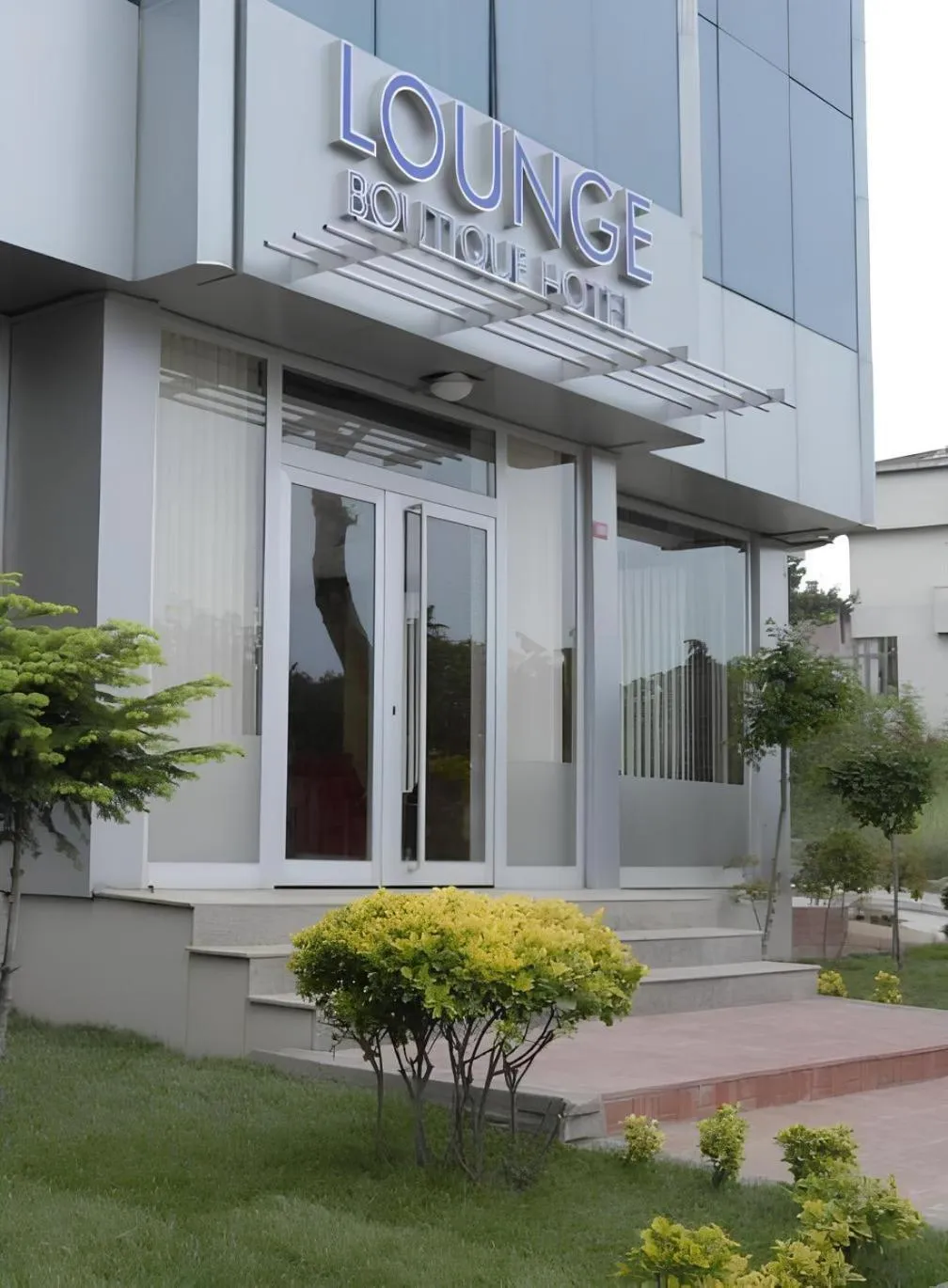 Property building in Lounge Hotel