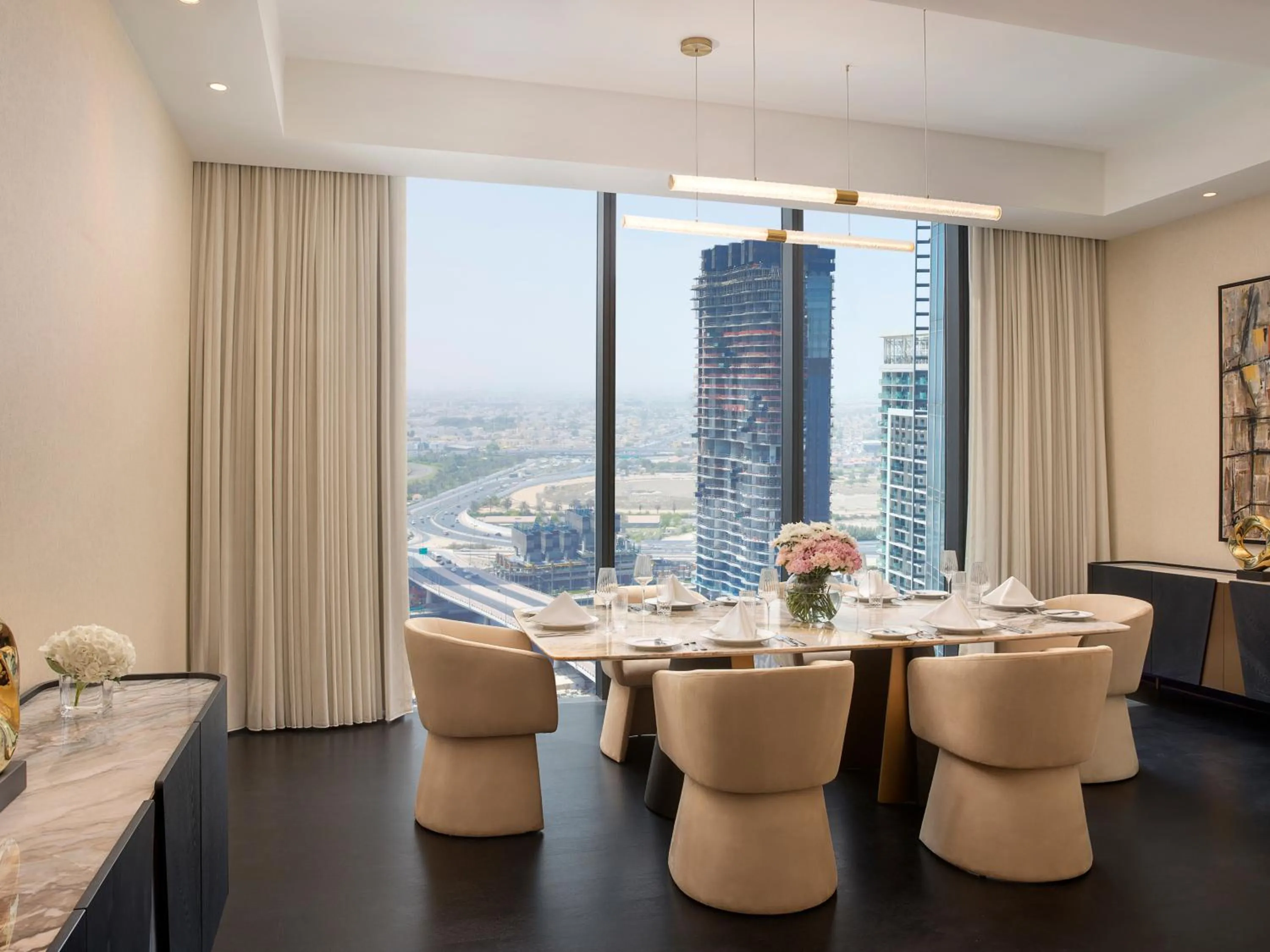 Dining area in Anantara Downtown Dubai
