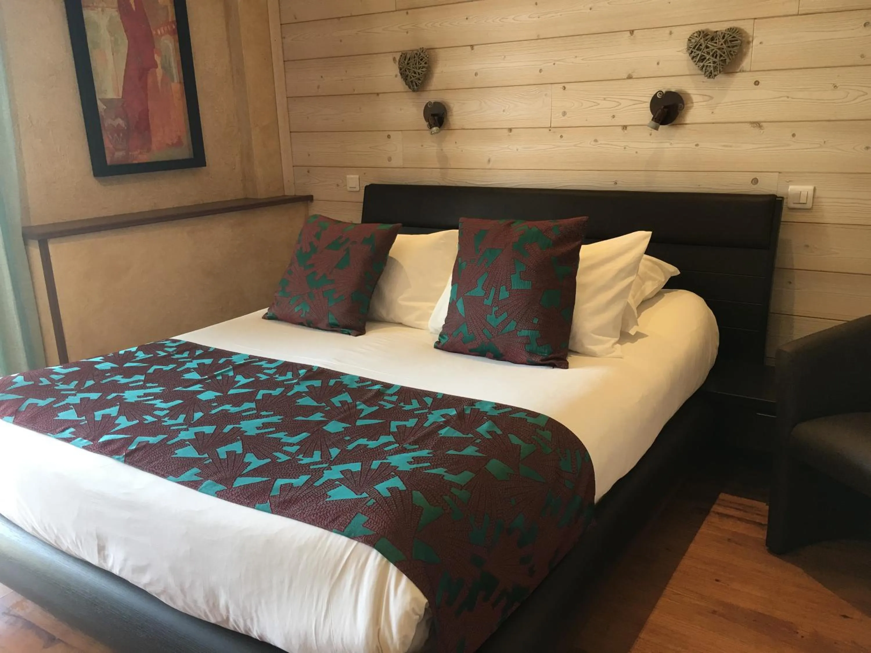 Bed in La Bonbonniere - Sure Hotel Collection by Best Western