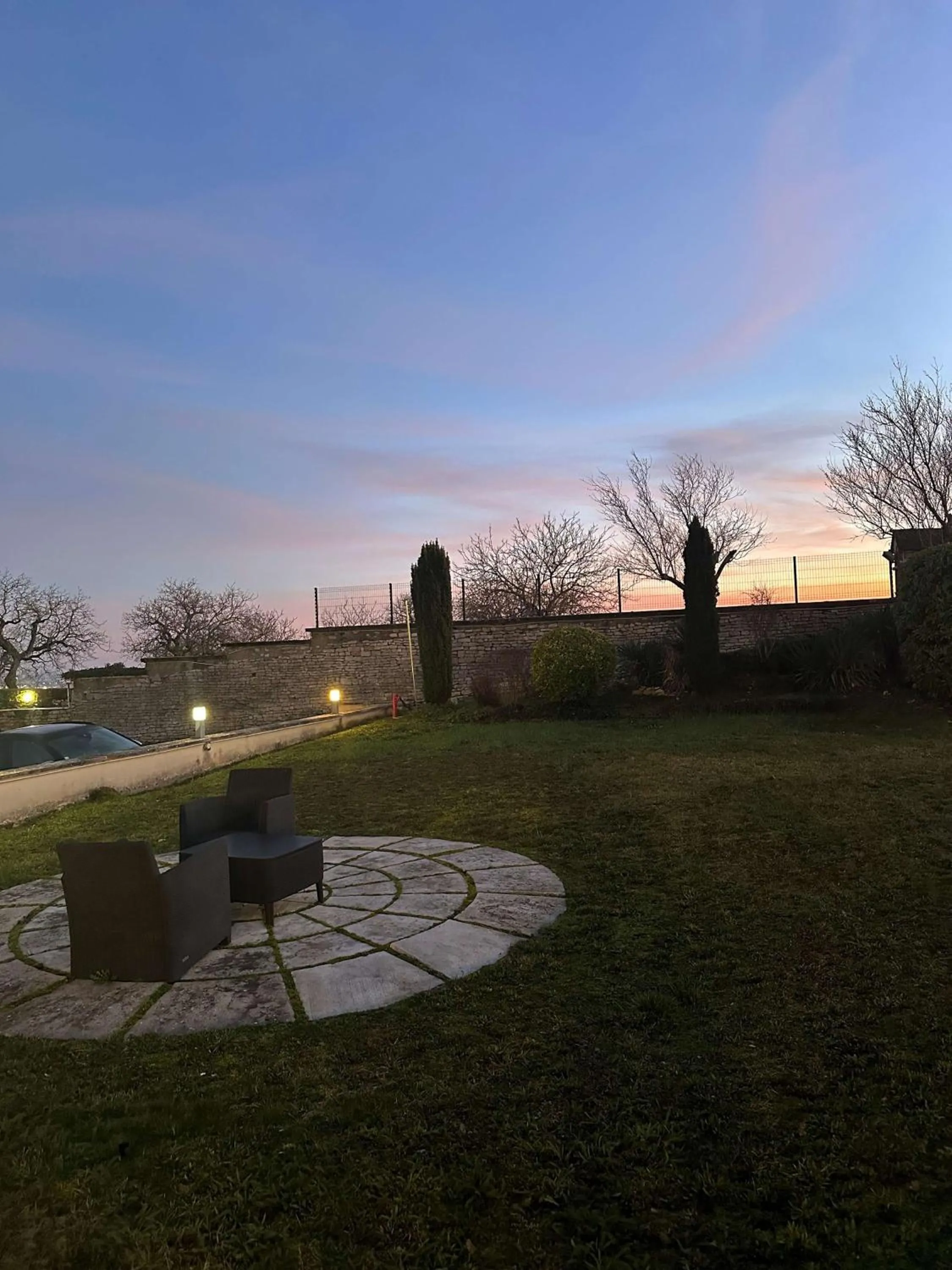 Property building in La Bonbonniere - Sure Hotel Collection by Best Western