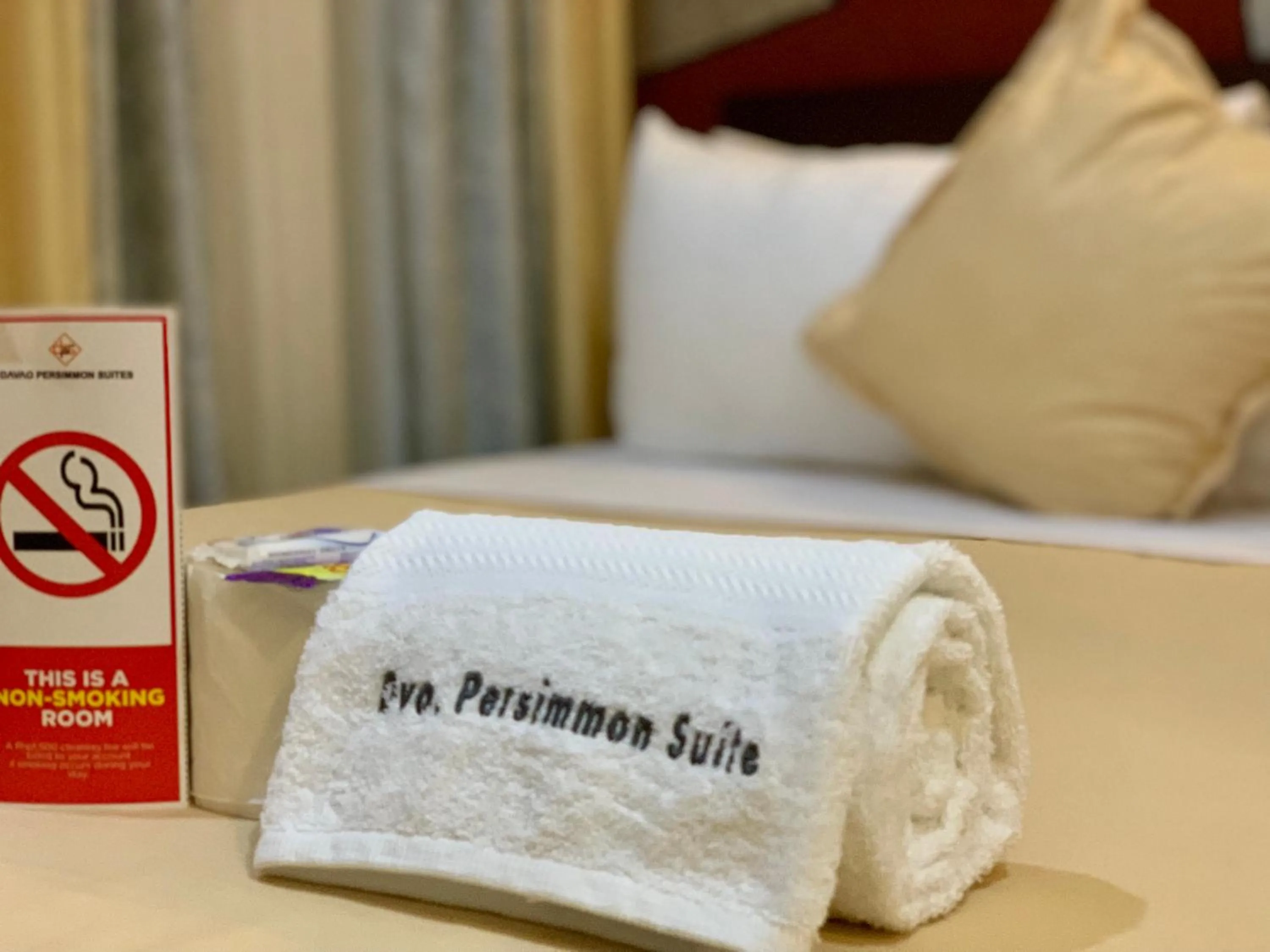 Bed in Davao Persimmon Suites