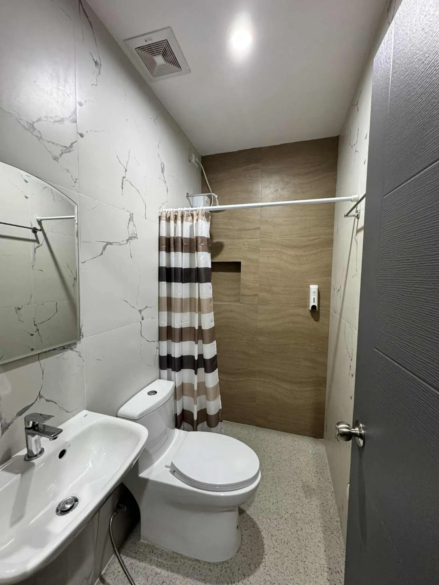 Davao Persimmon Suites