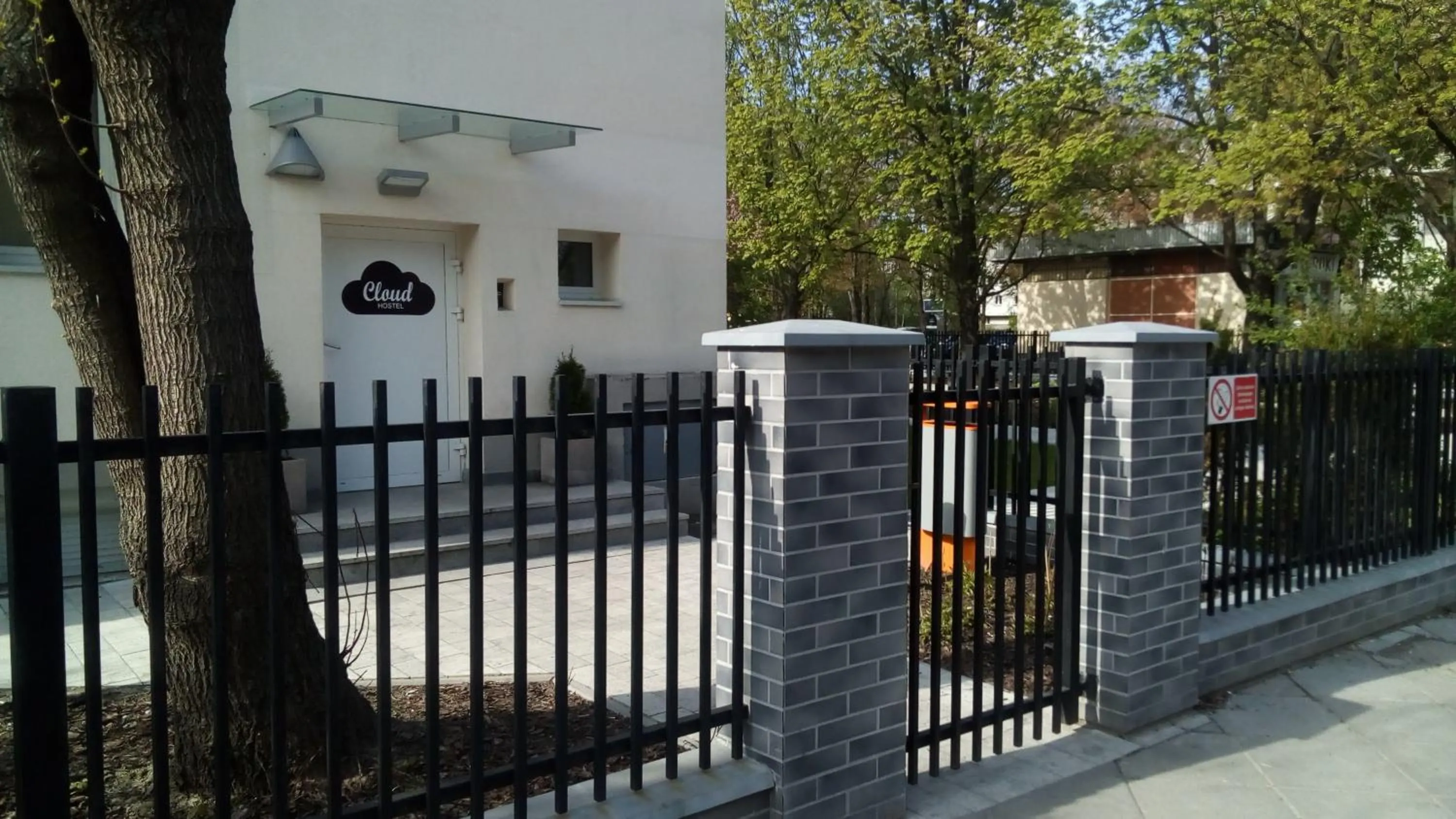 Facade/entrance in Cloud Hostel