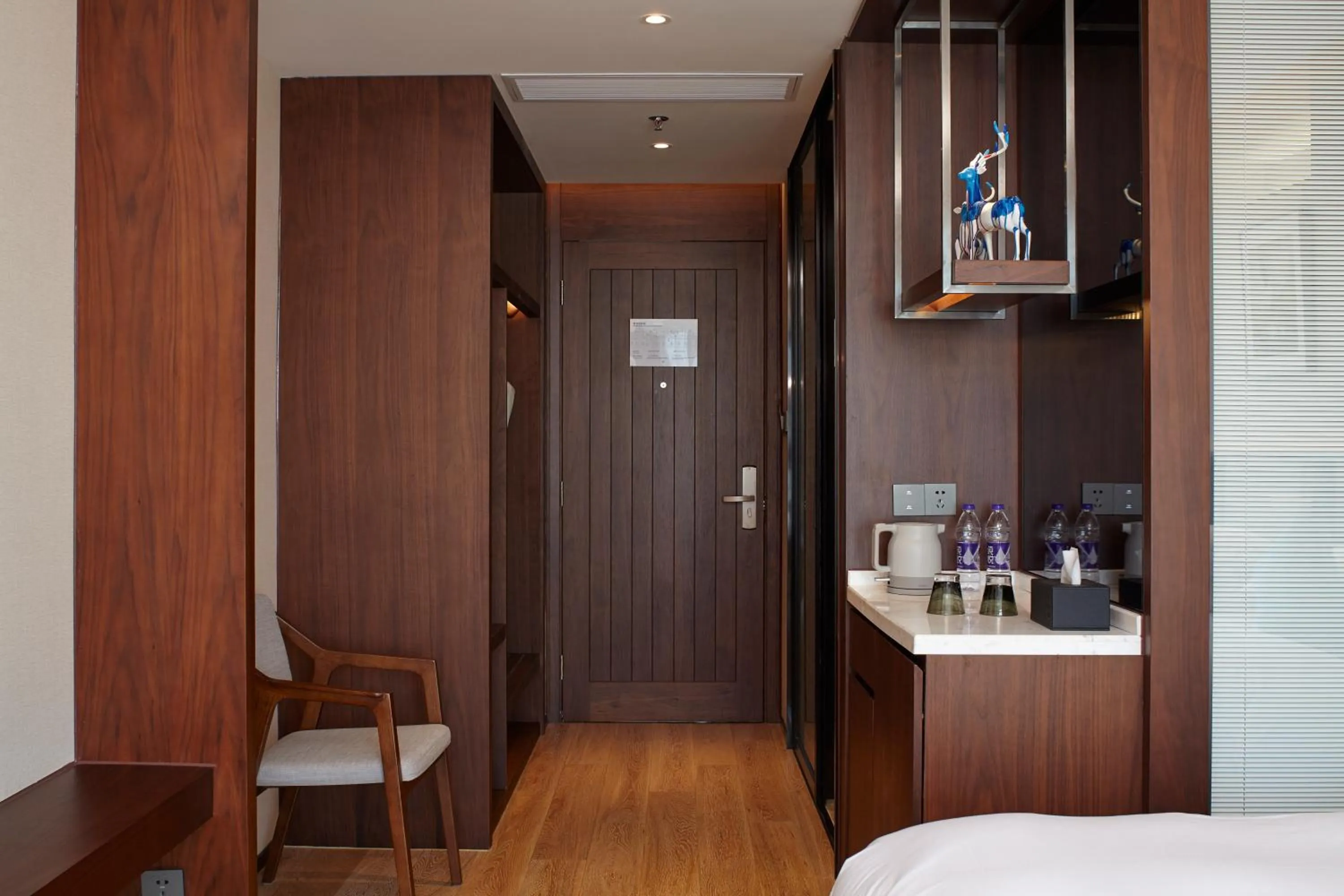 wardrobe, Bed in SSAW Boutique Hotel Yangzhou