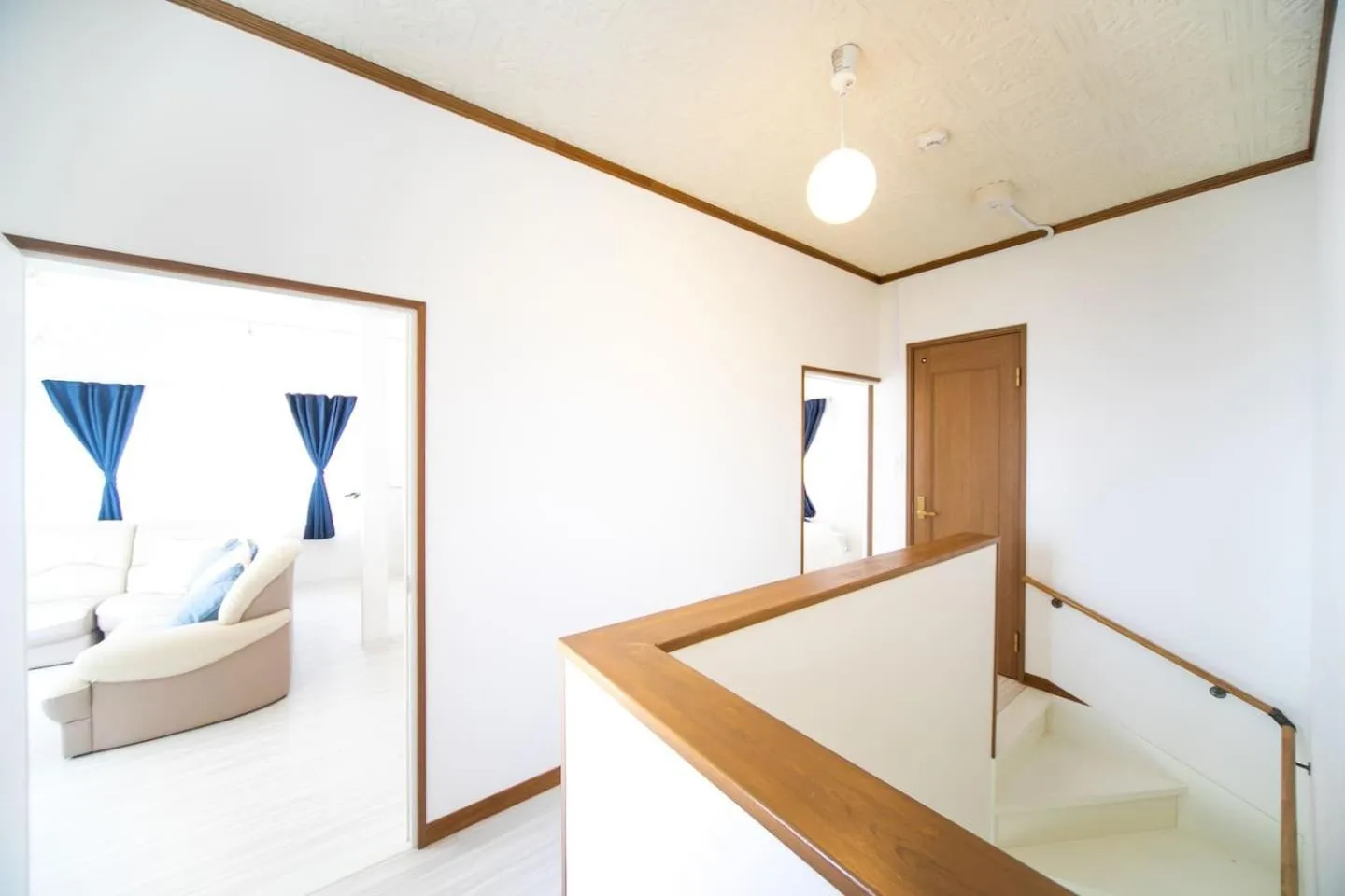 Bed in Awaji Seaside Resort in Iwaya 3000