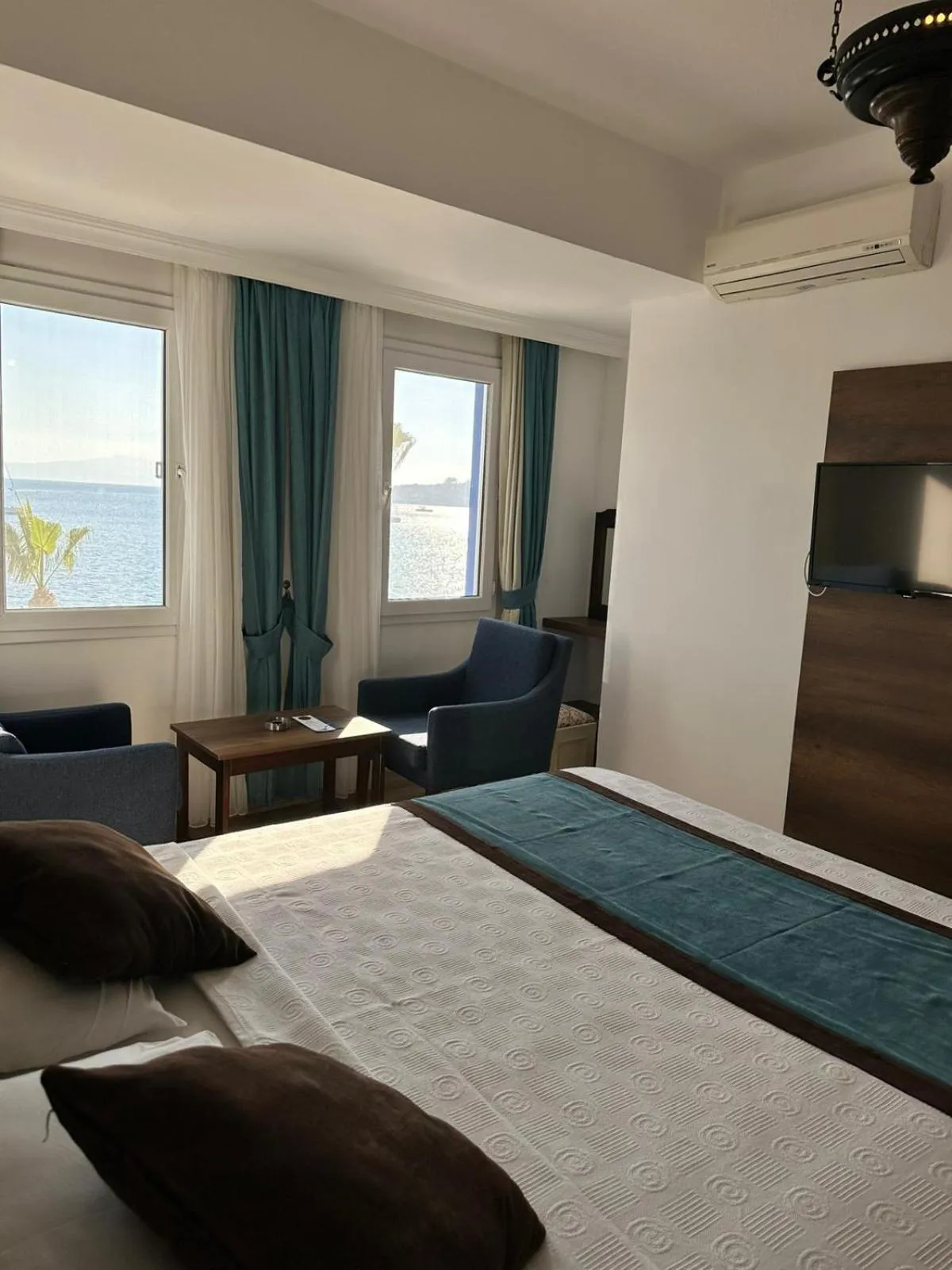 Photo of the whole room in Dinc Pension