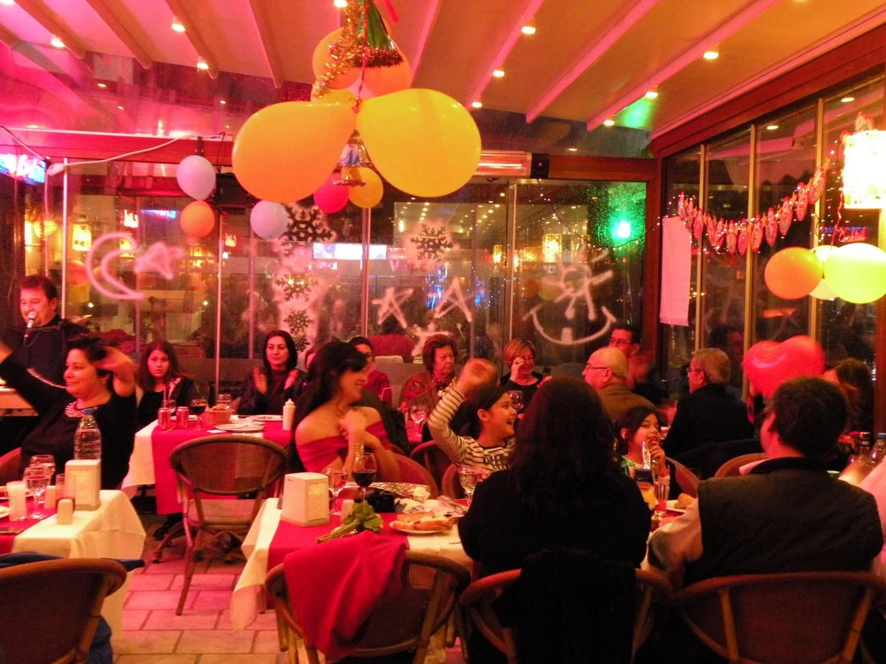 Restaurant/places to eat in Dinc Pension