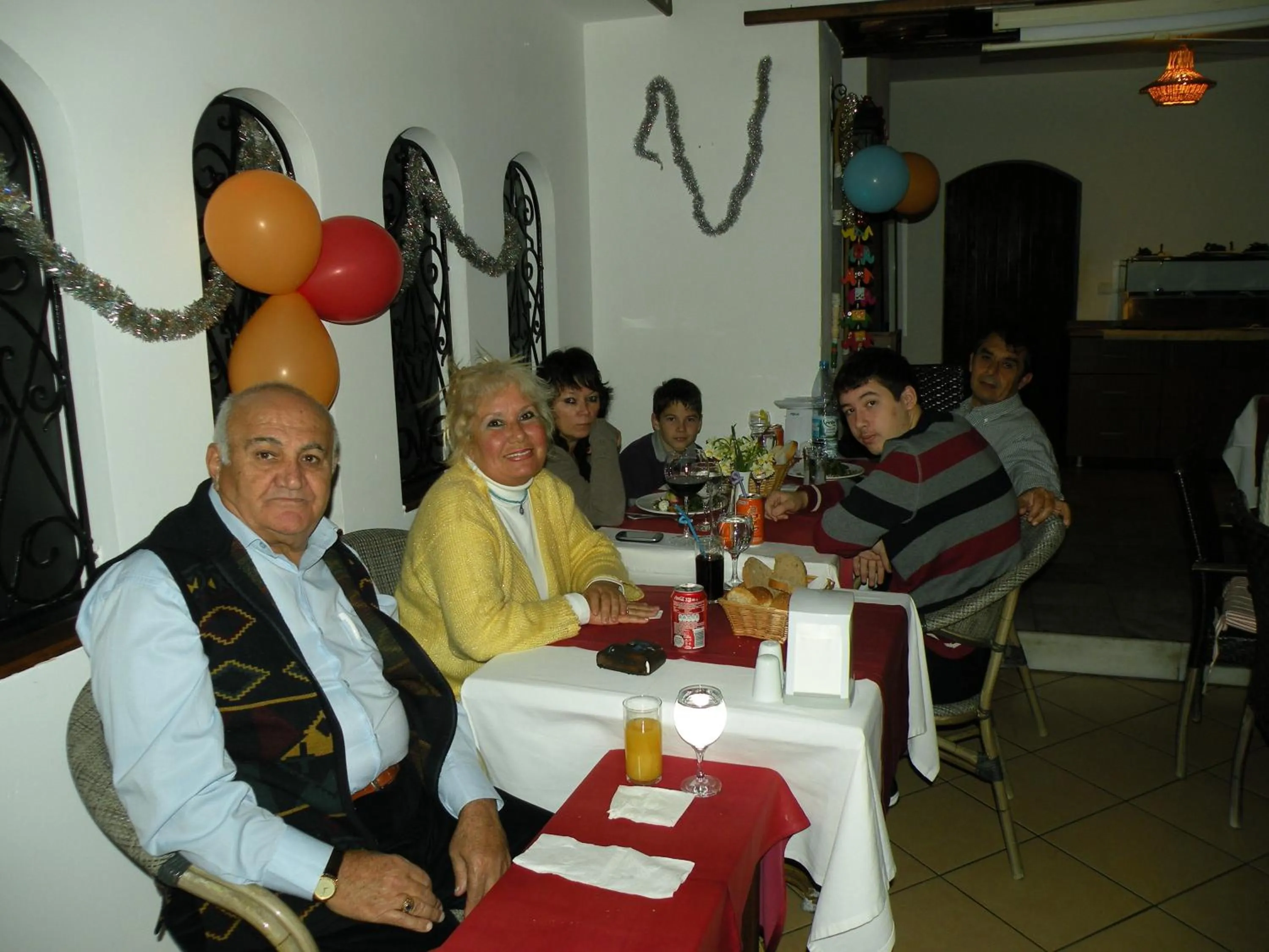 Restaurant/places to eat in Dinc Pension