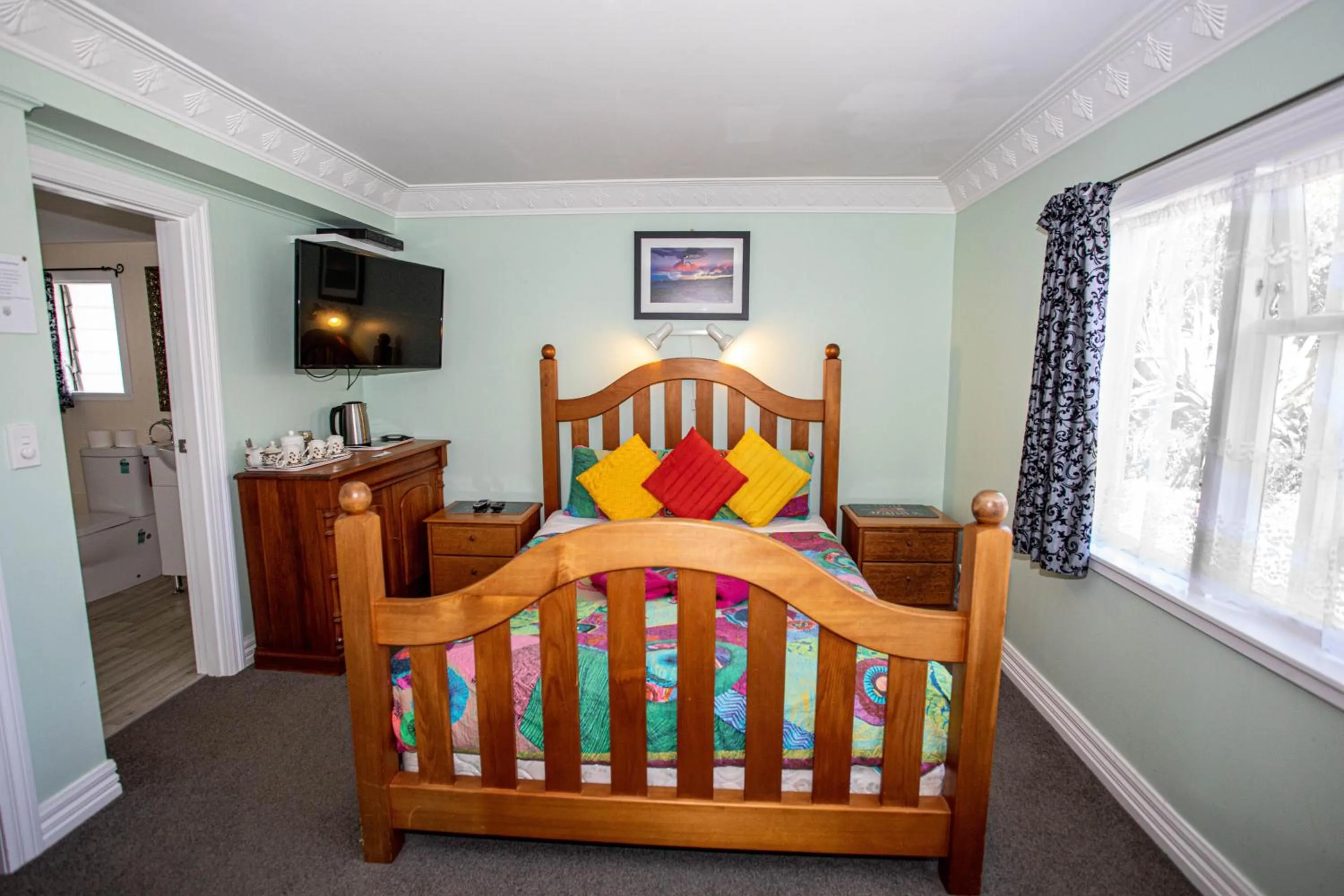 Bed in Richmond Guest House