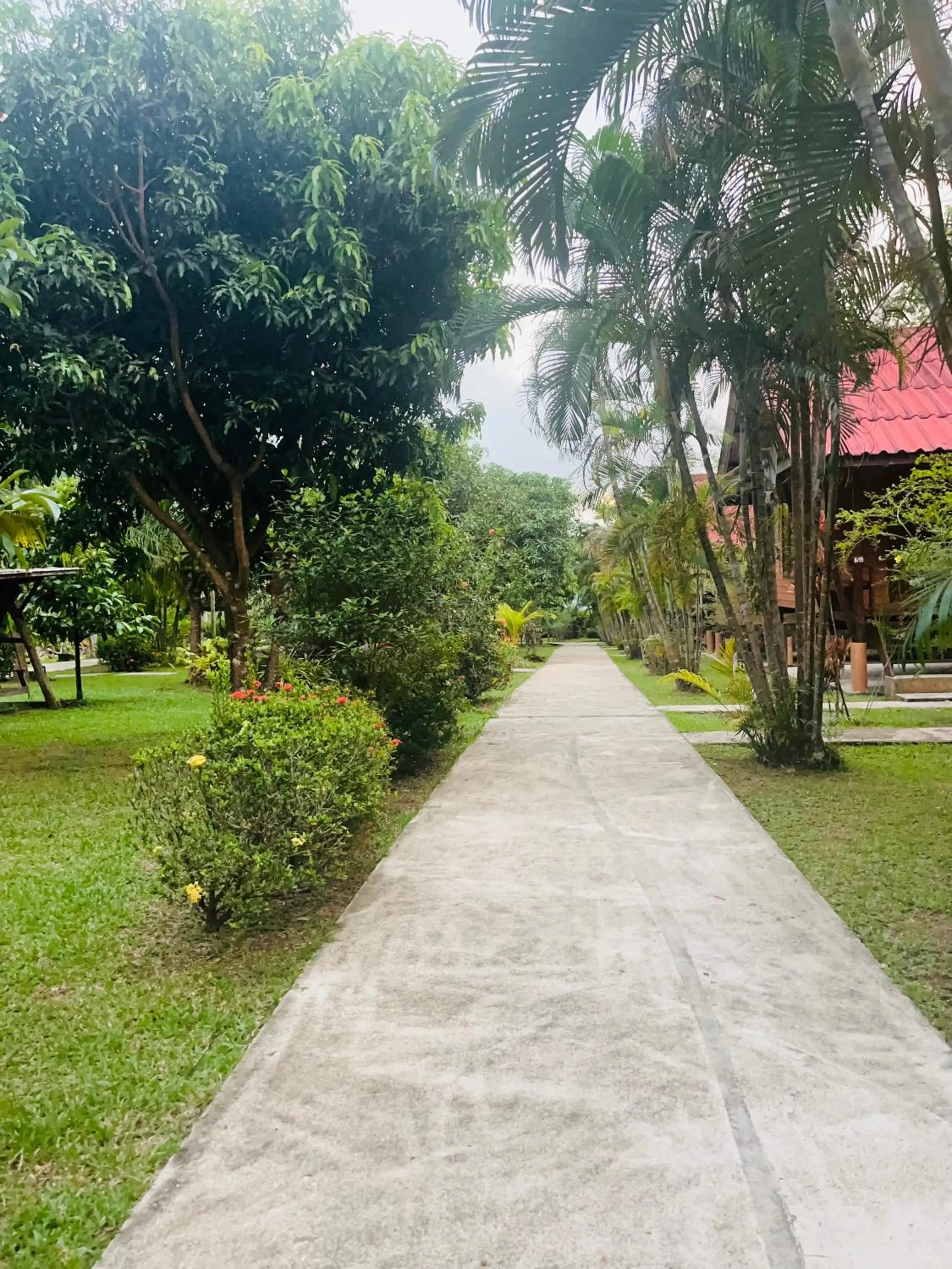 Quiet street view in Najjamee Bungalows