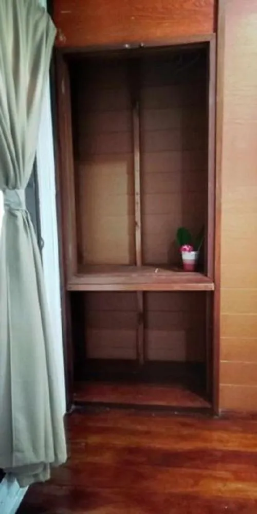wardrobe in Najjamee Bungalows