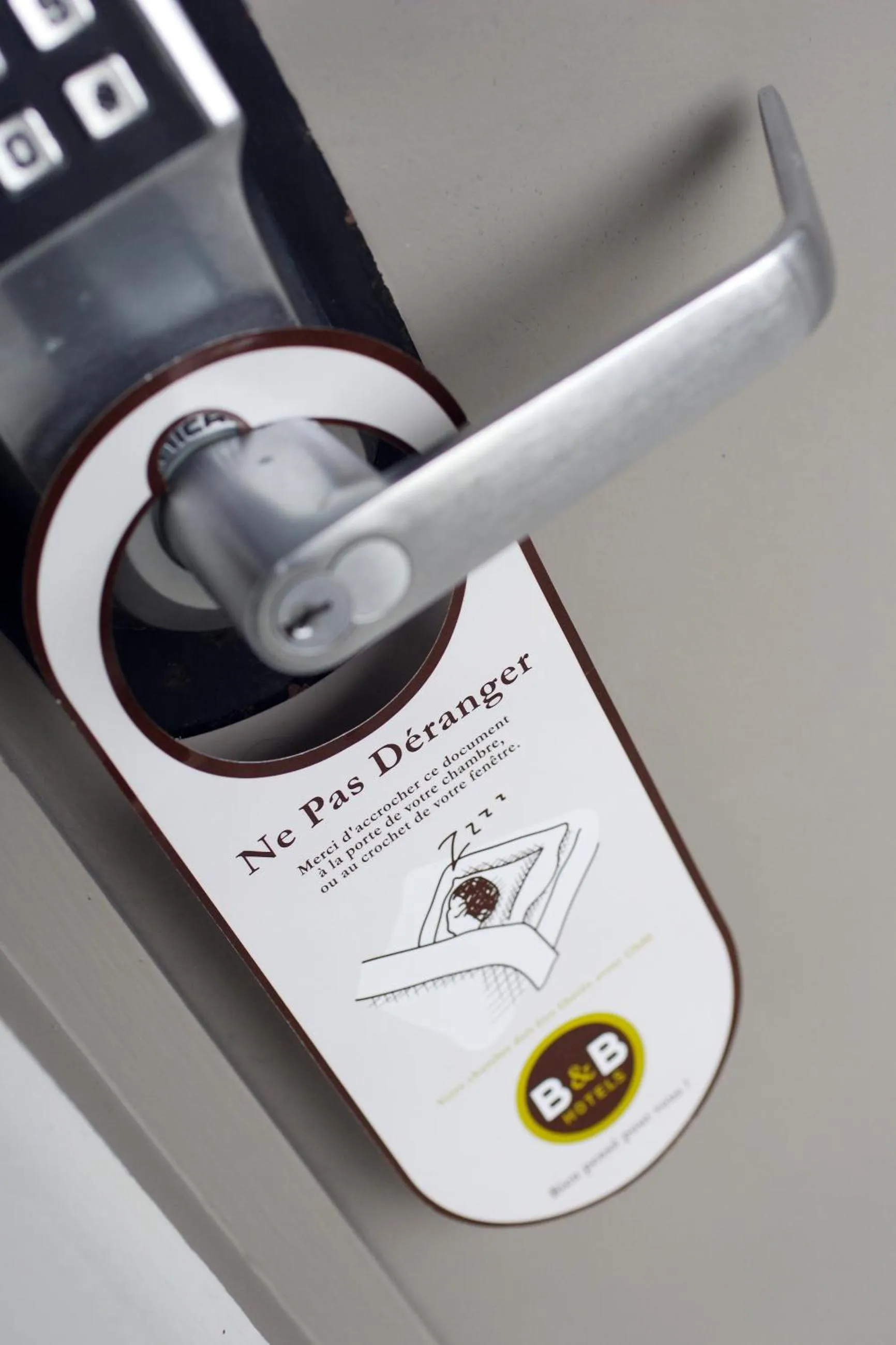 Decorative detail in B&B HOTEL Toulouse Cité de l'Espace Mouchotte