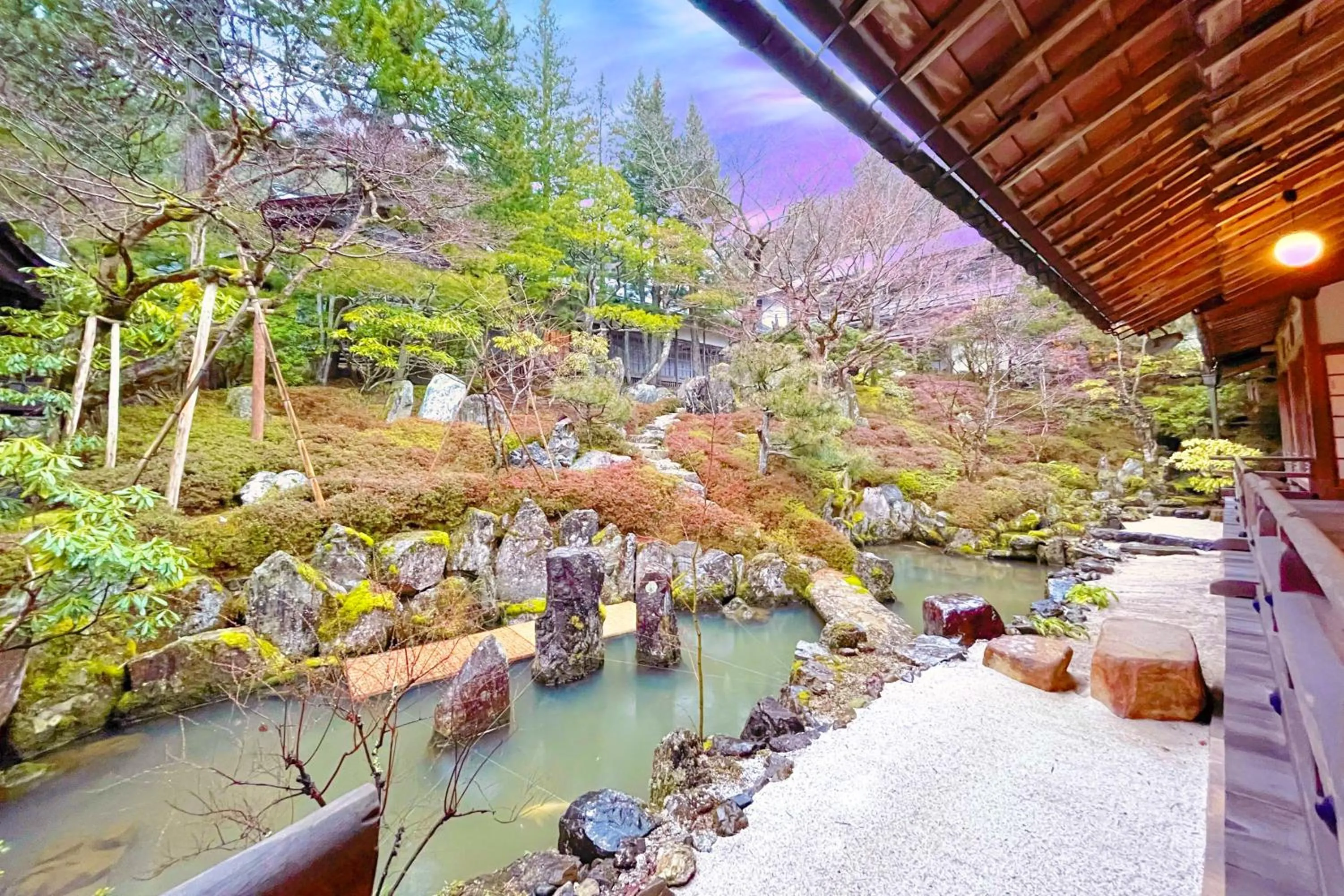 Day in Koyasan Sanadabo Rengejoin