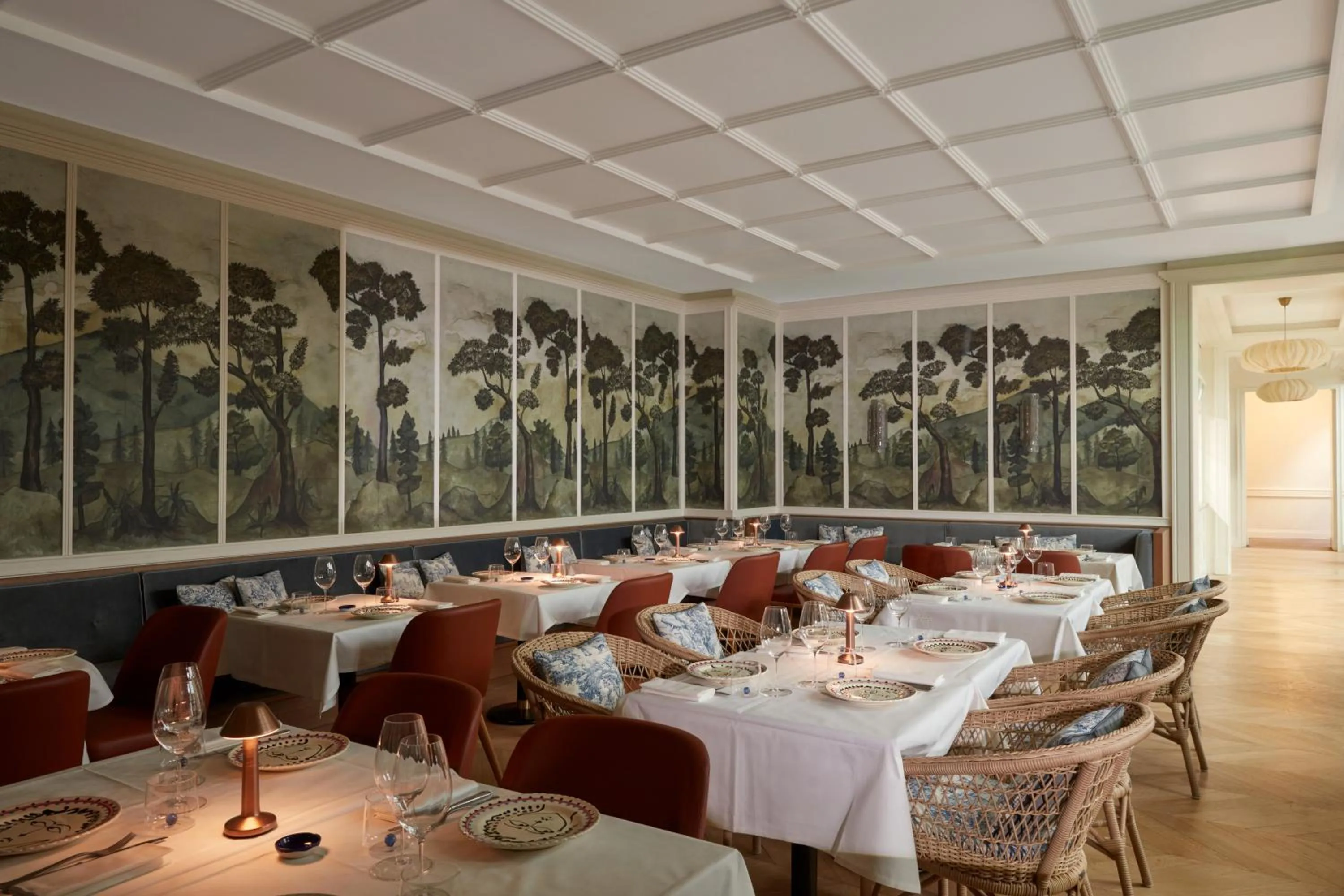 Restaurant/places to eat in Maison Delano Paris