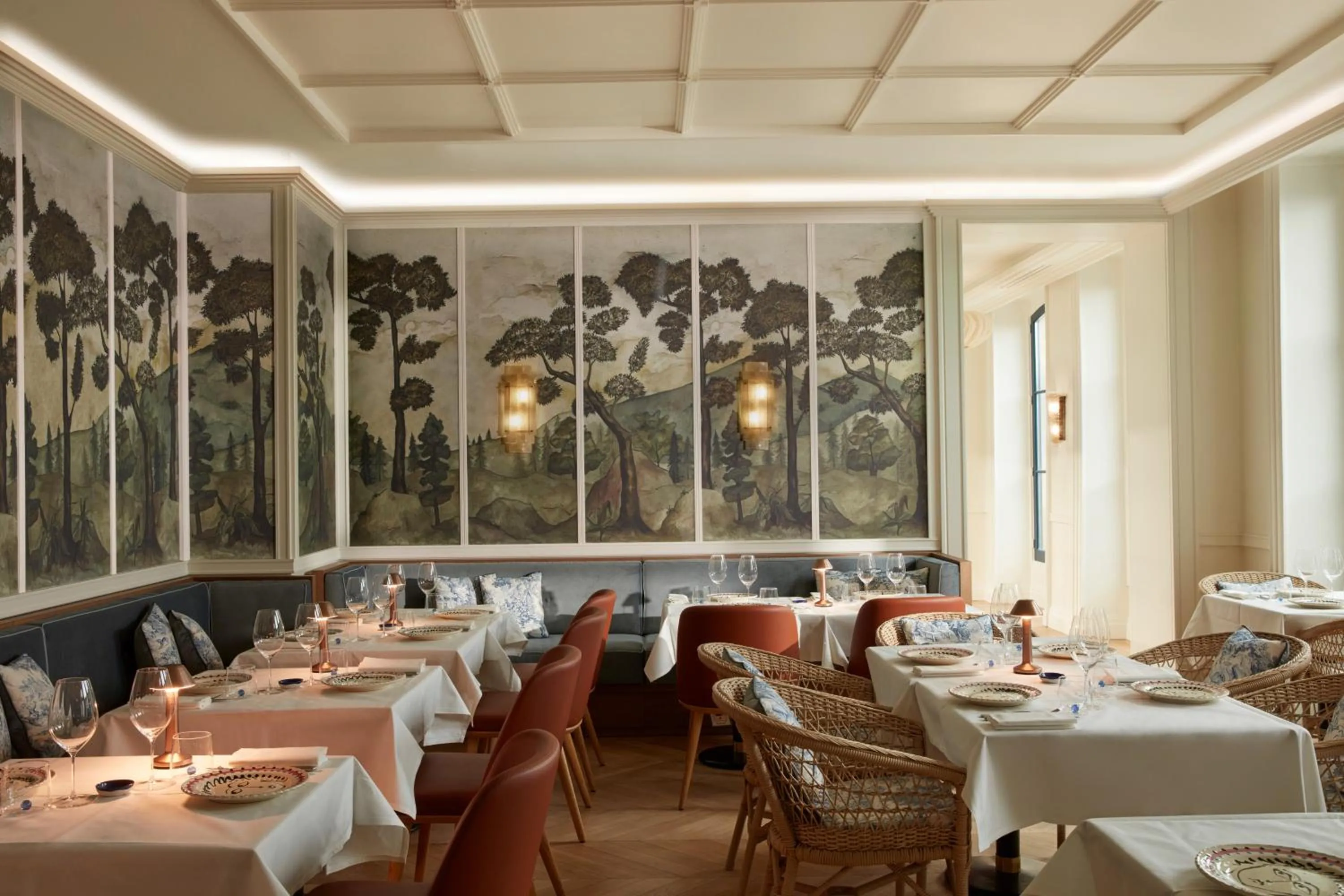 Restaurant/places to eat in Maison Delano Paris