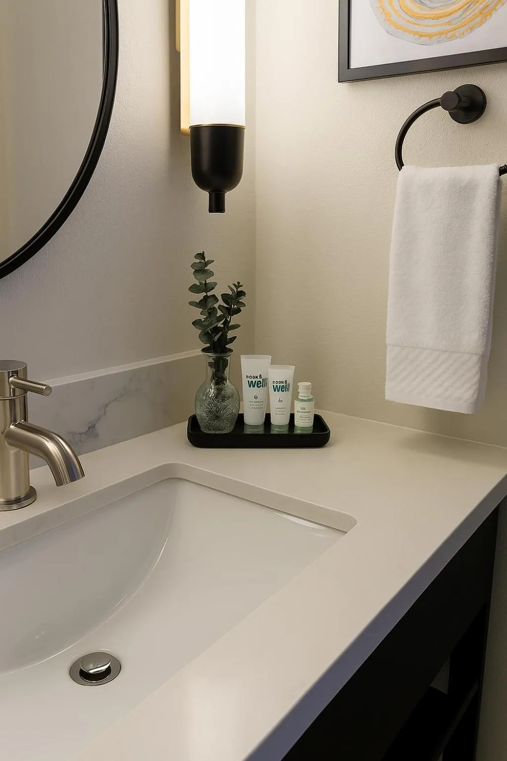 Bathroom in The Woodrose- NEWLY RENOVATED