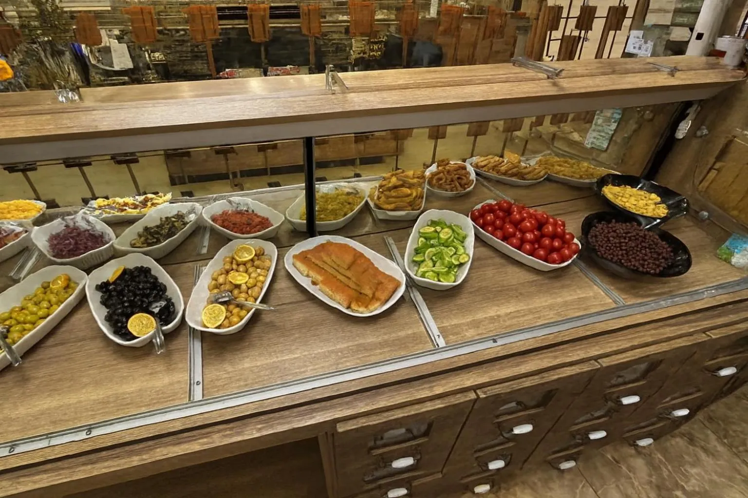 Food and drinks in Biter Hotel